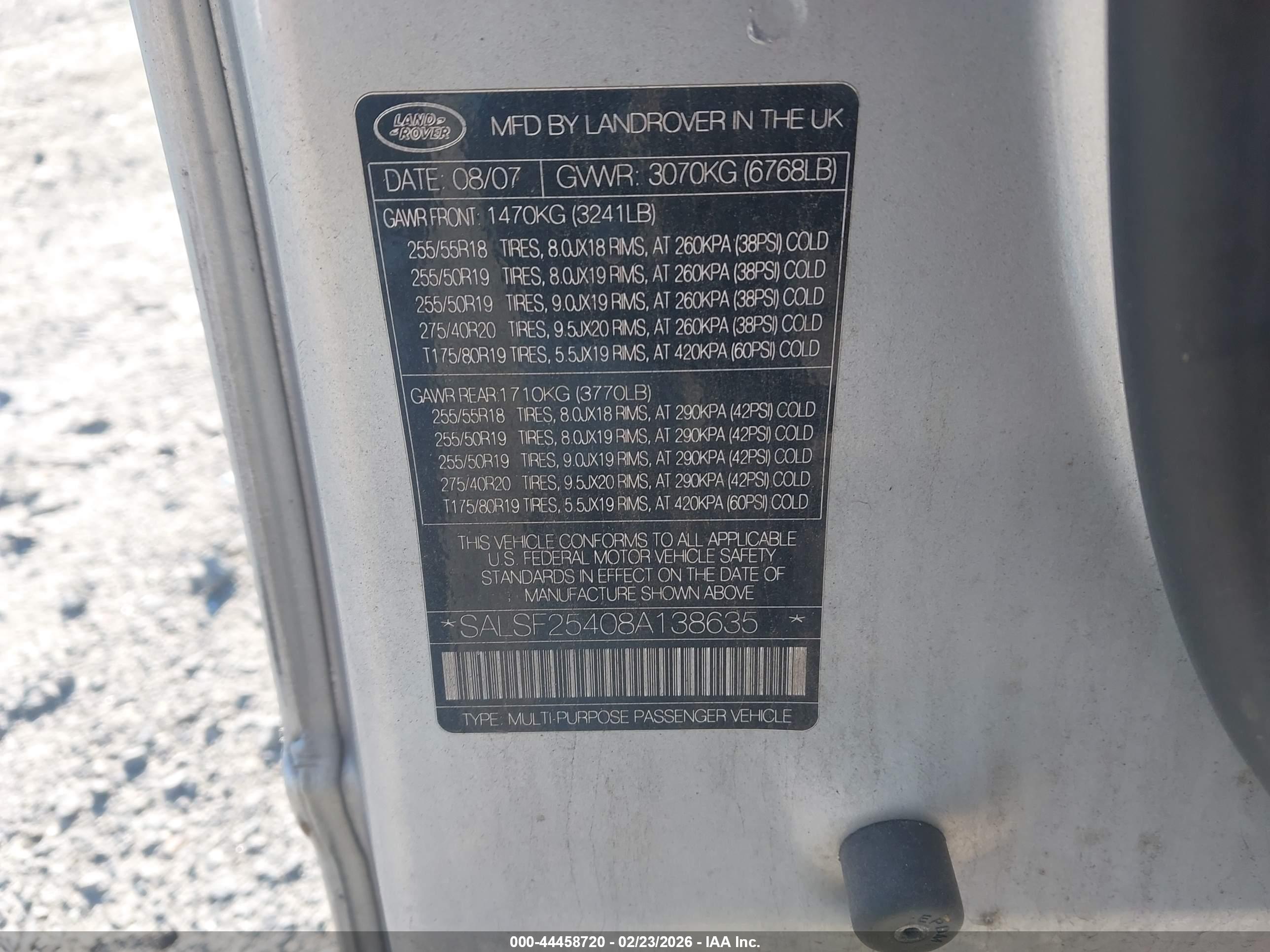 LAND ROVER image 9