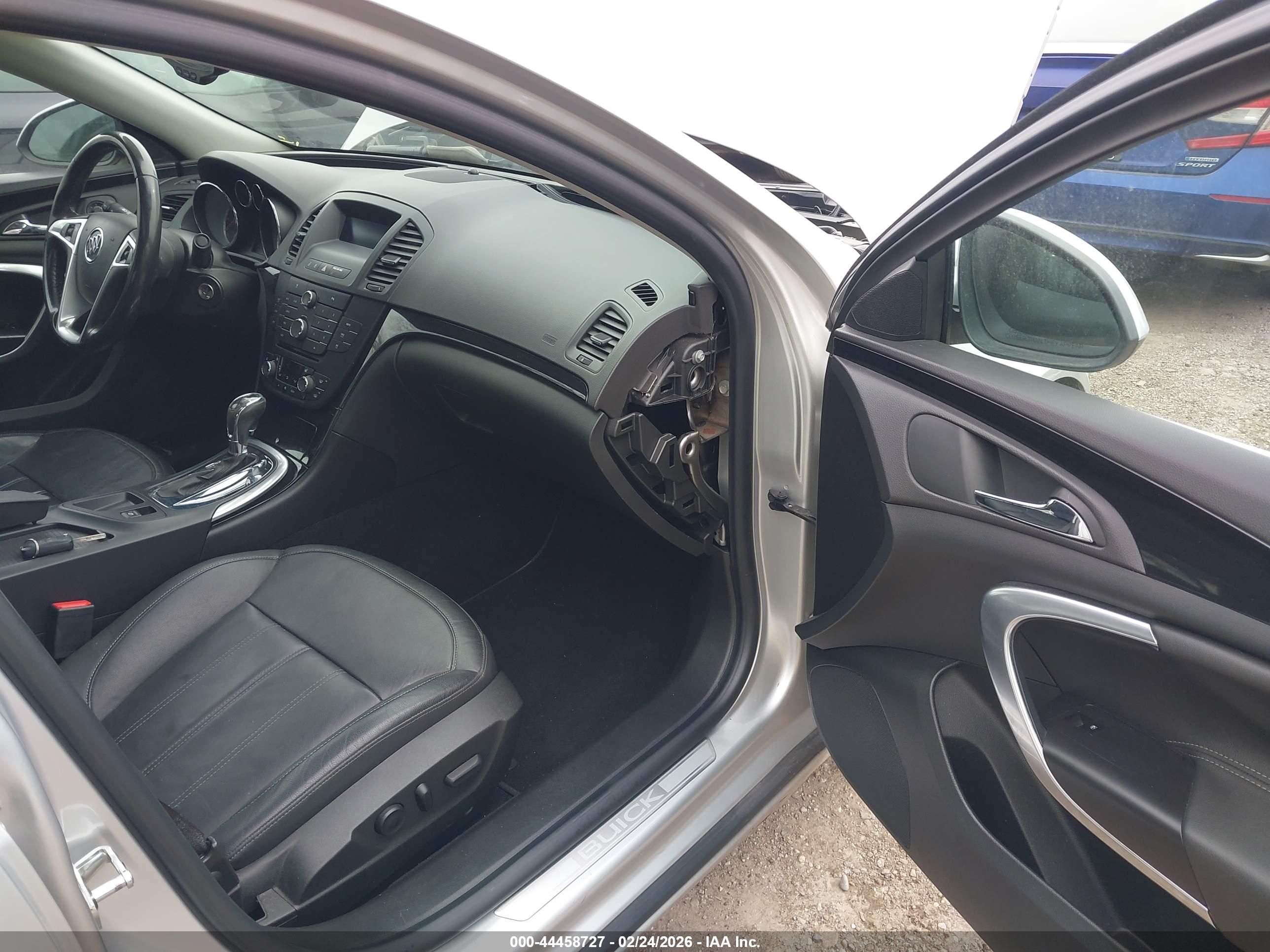 BUICK REGAL image 5