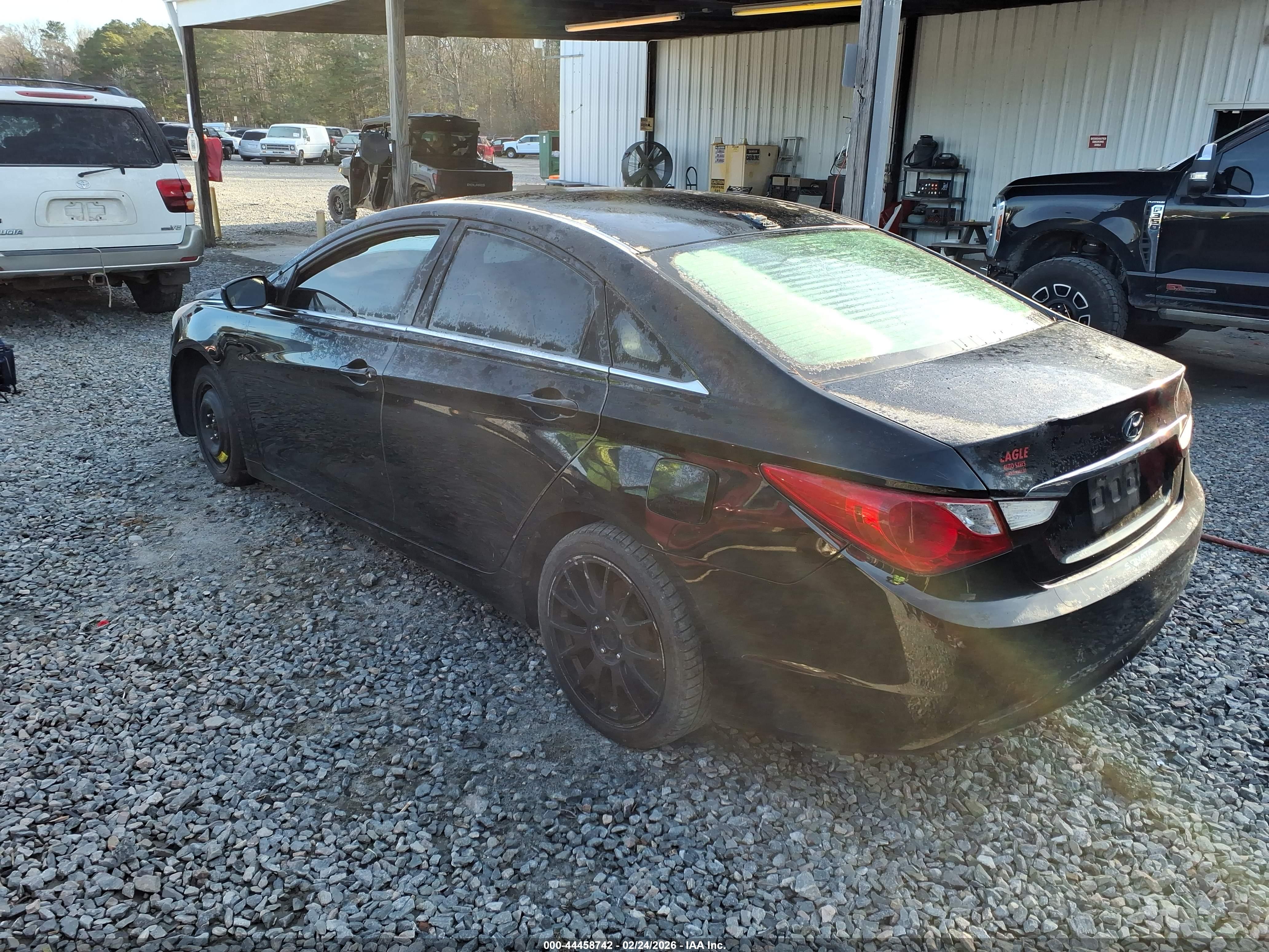 HYUNDAI SONATA image 3