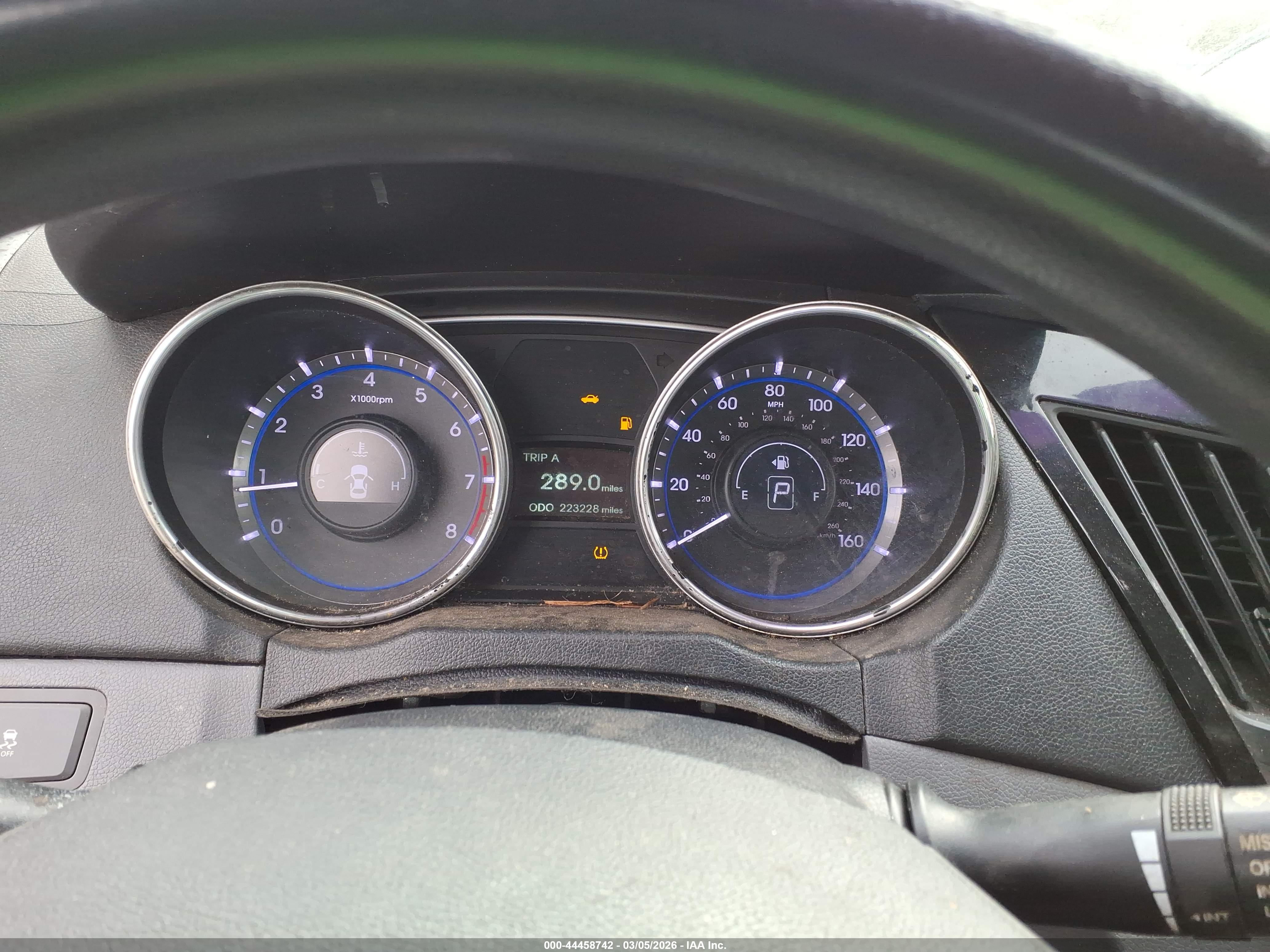 HYUNDAI SONATA image 7