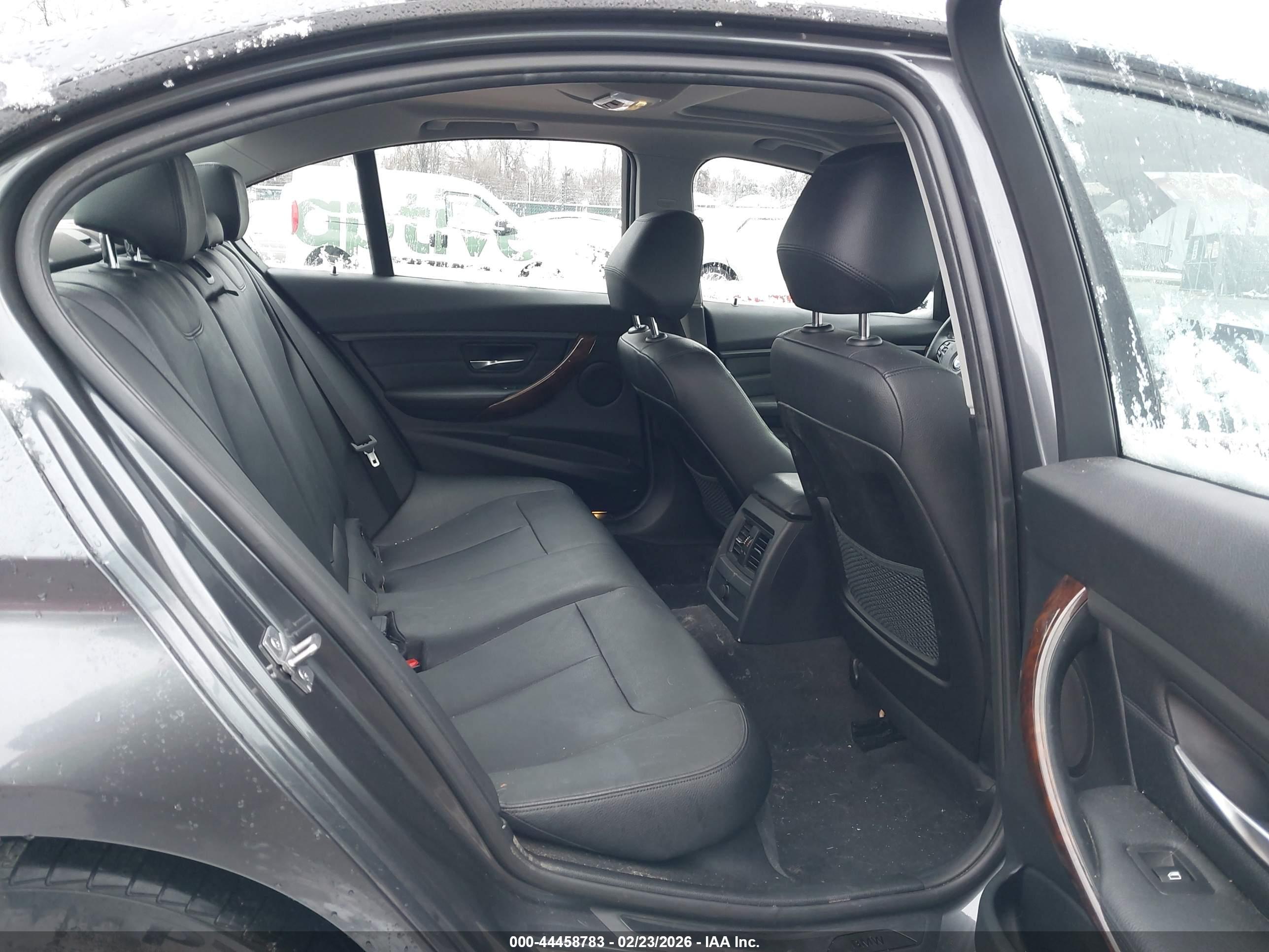 BMW 328D image 8