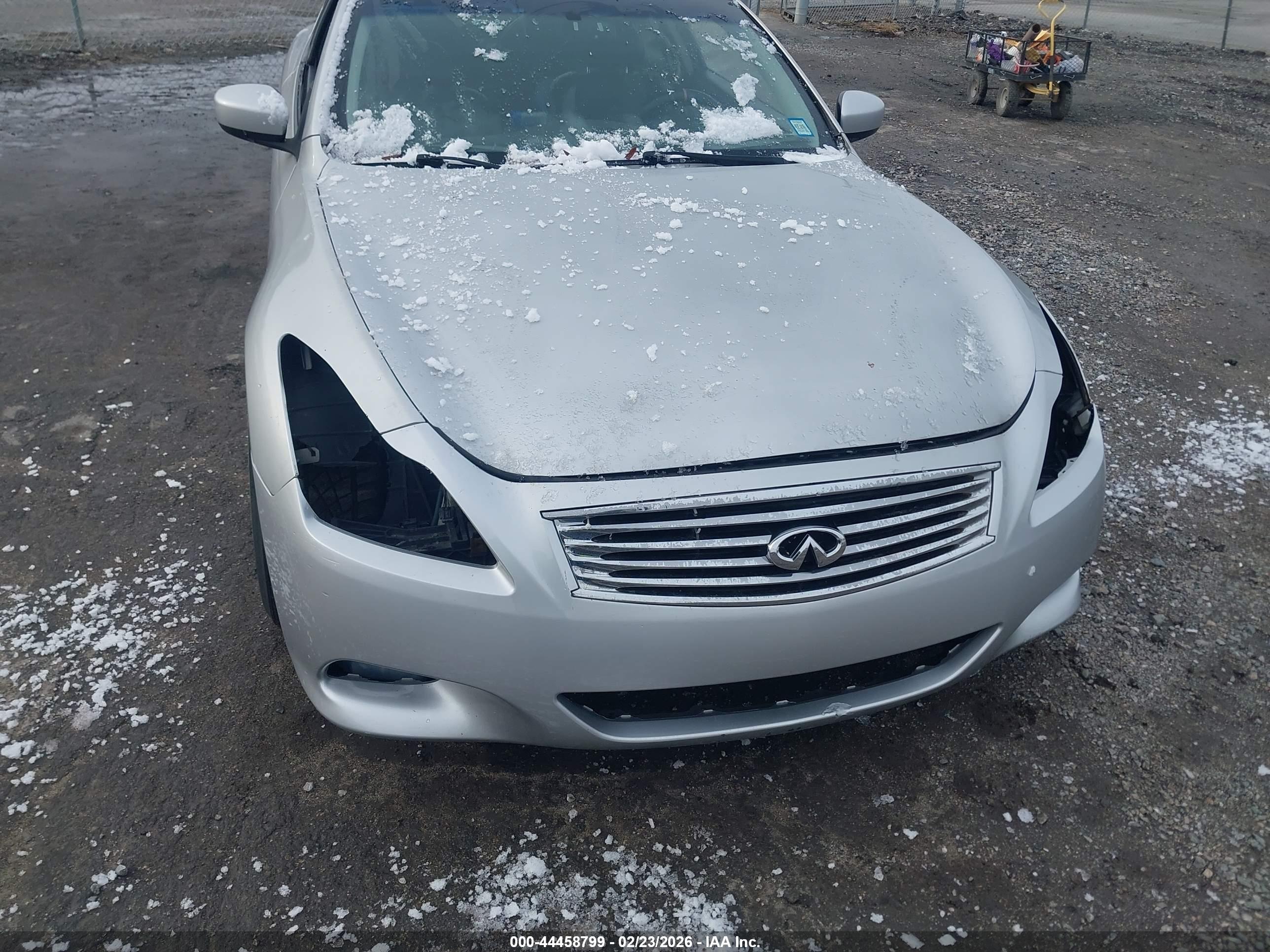 INFINITI G37 image 6