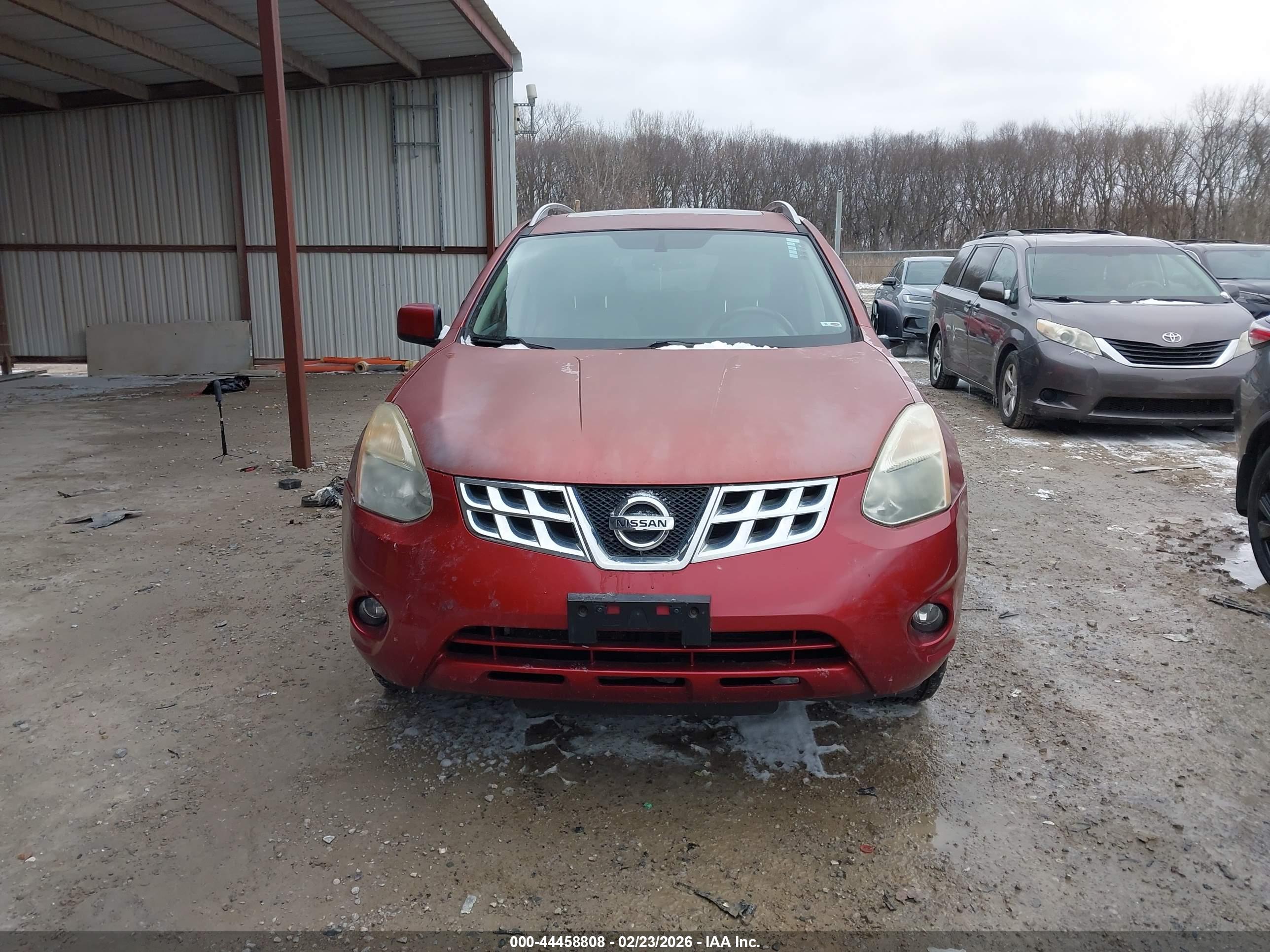 NISSAN ROGUE image 6