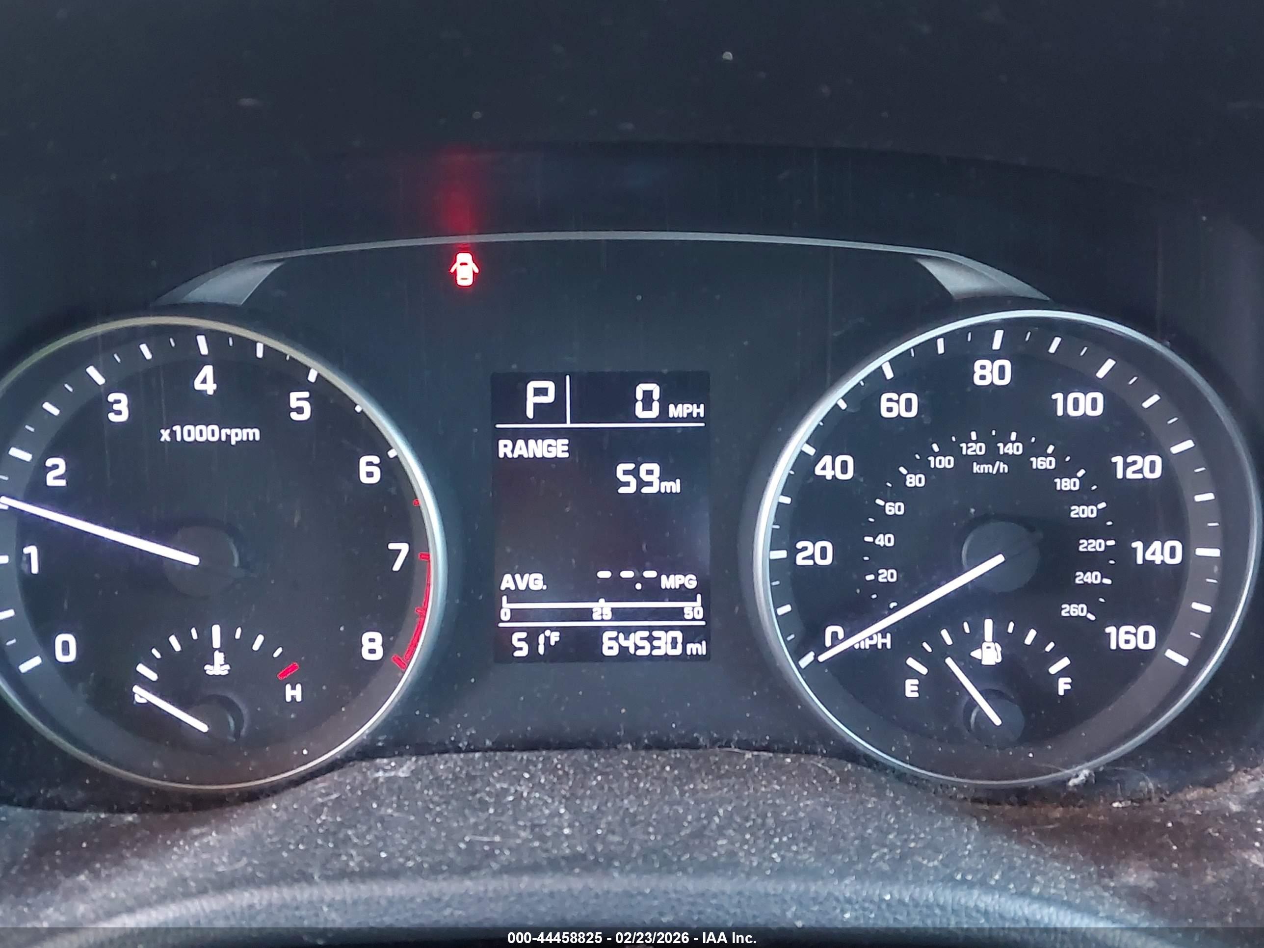 HYUNDAI ELANTRA image 7