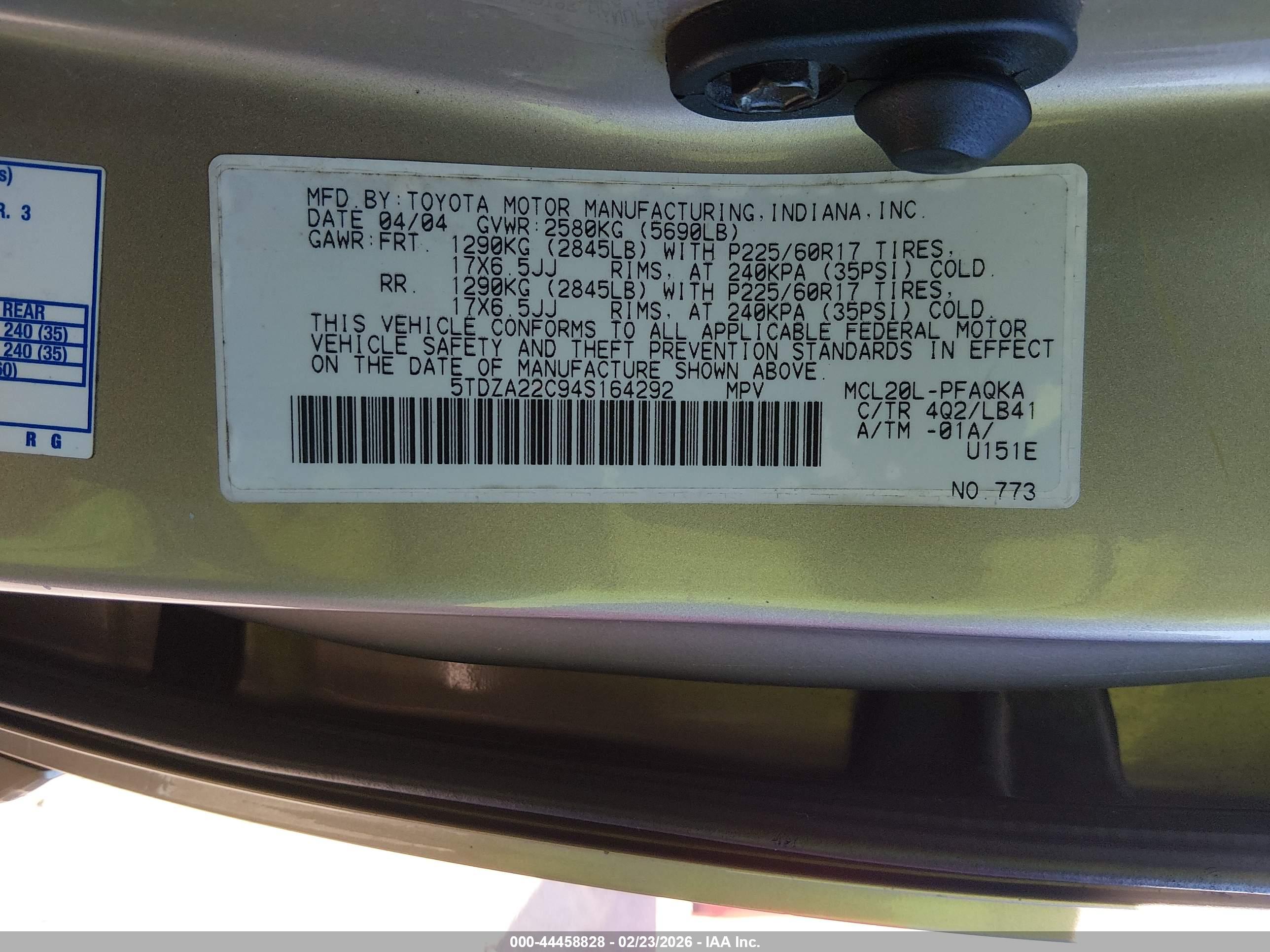 TOYOTA SIENNA image 9