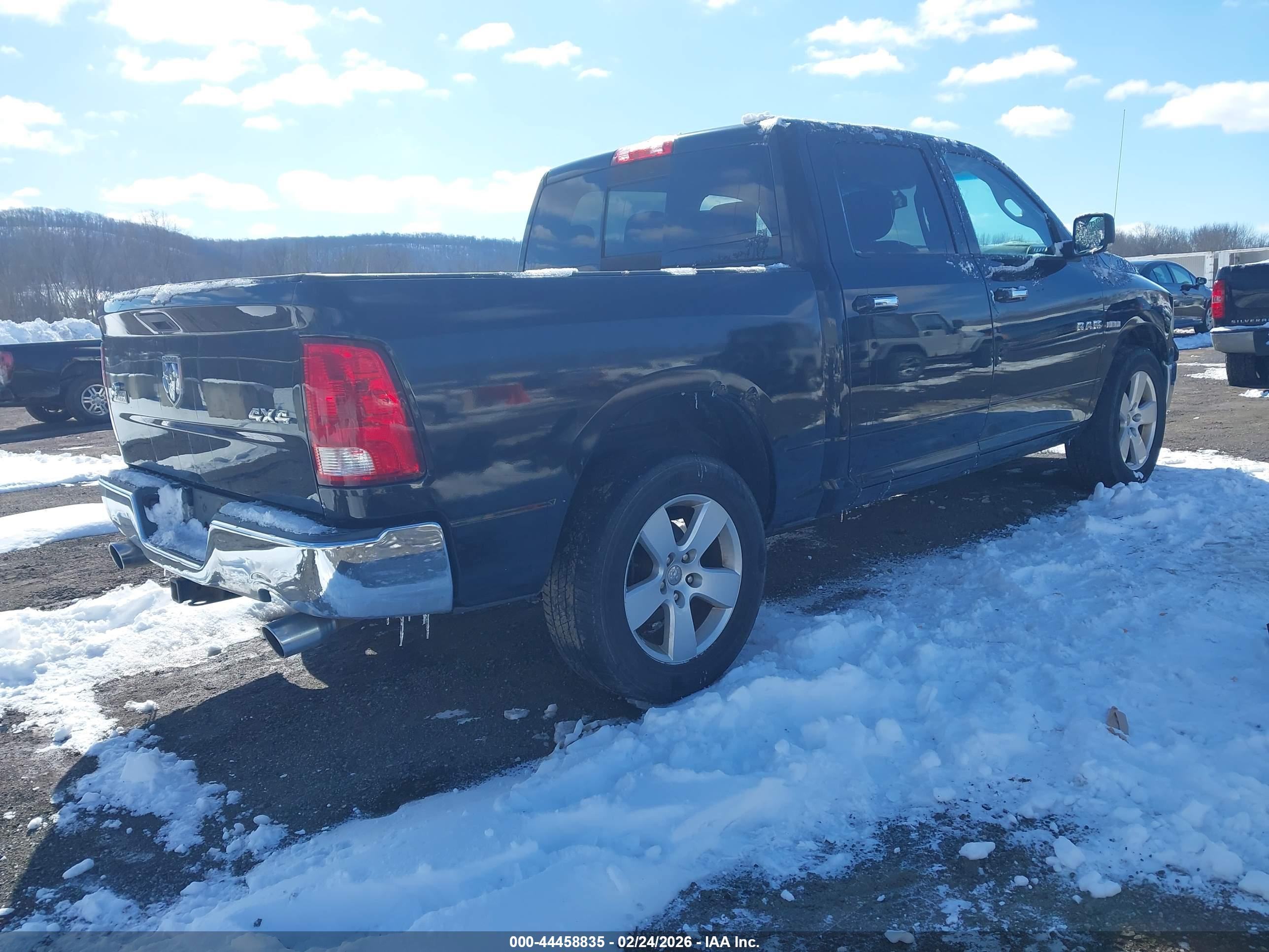 DODGE RAM image 4