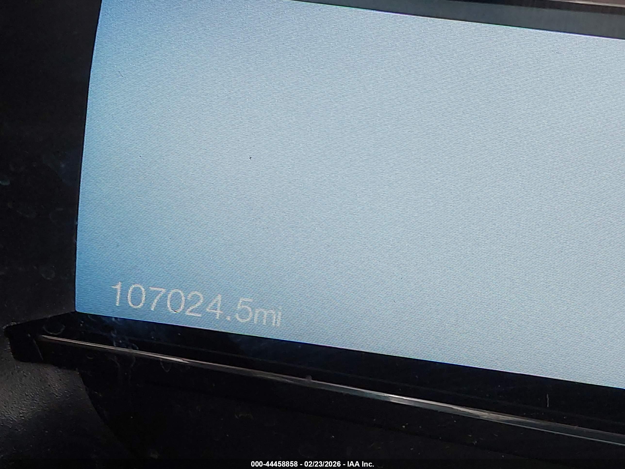 FORD EXPLORER image 7