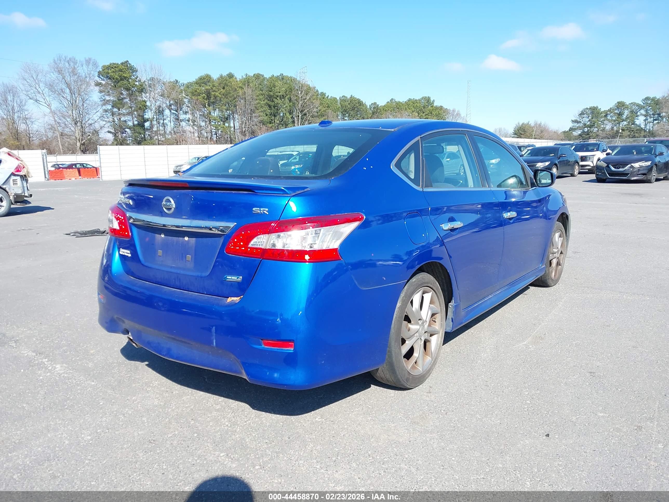 NISSAN SENTRA image 4