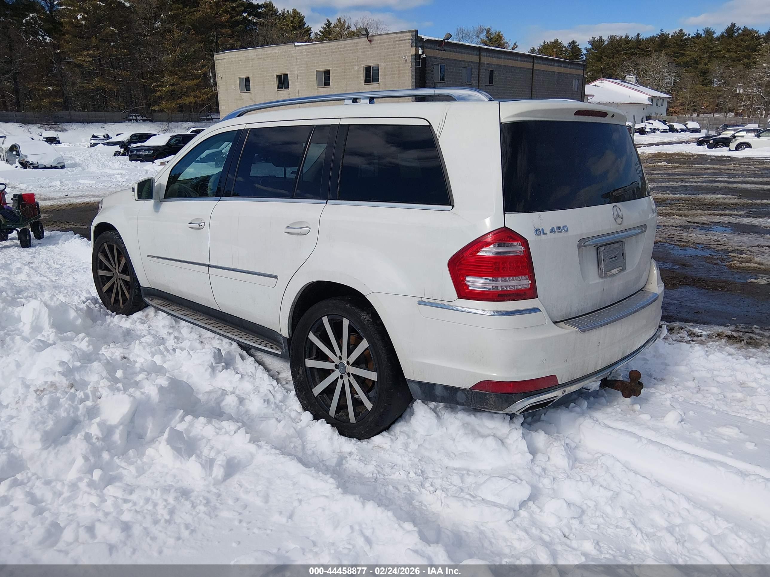 MERCEDES-BENZ GL image 3