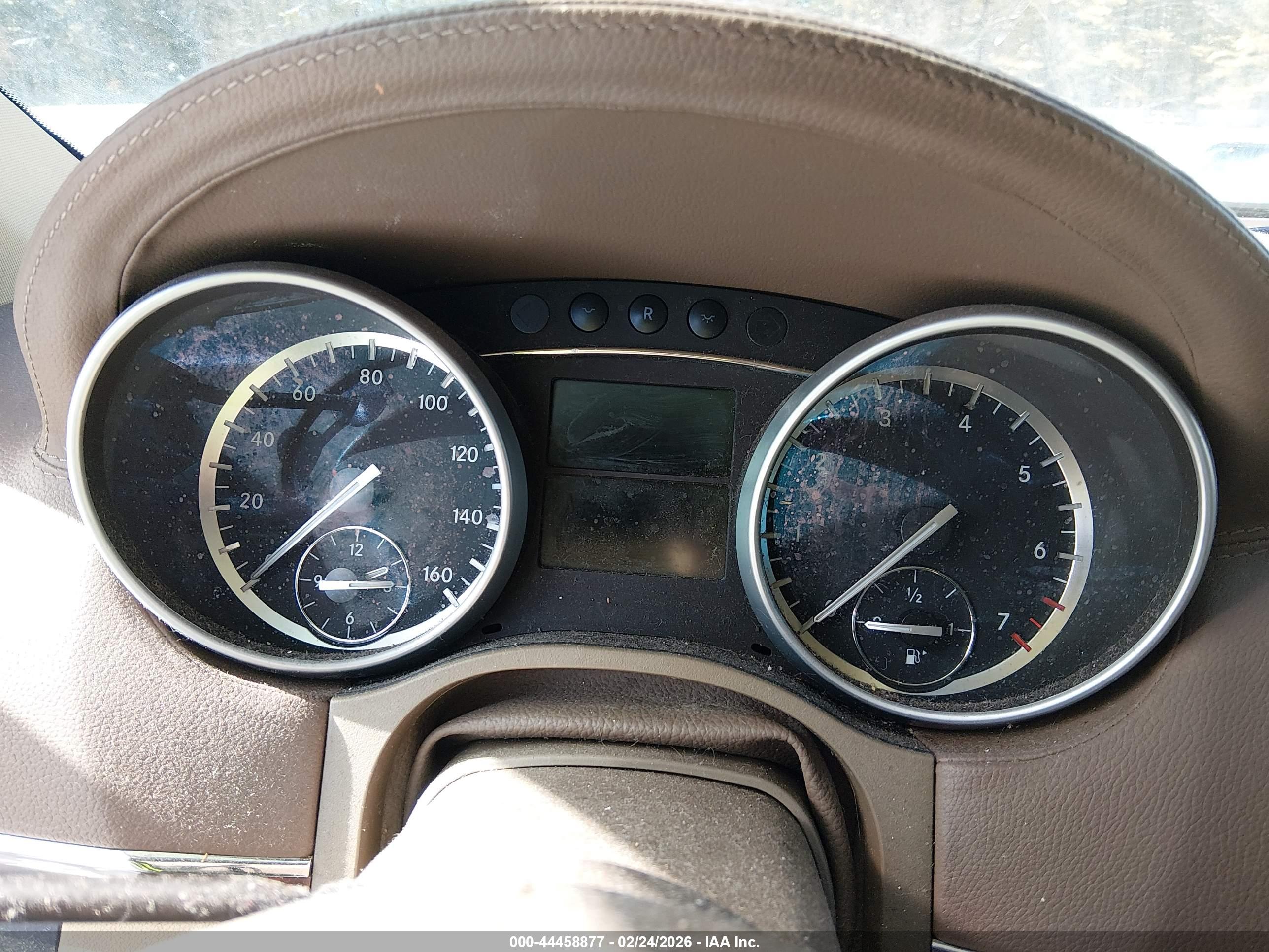 MERCEDES-BENZ GL image 7