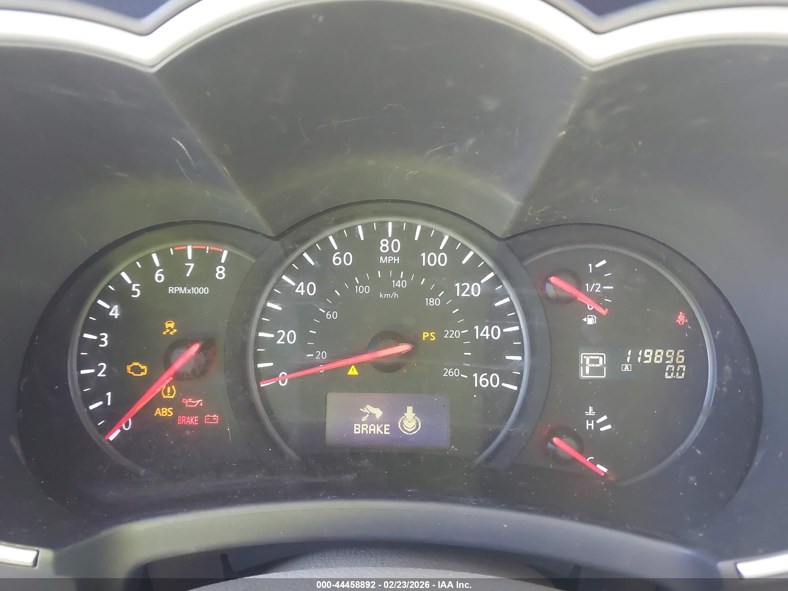 NISSAN QUEST image 7