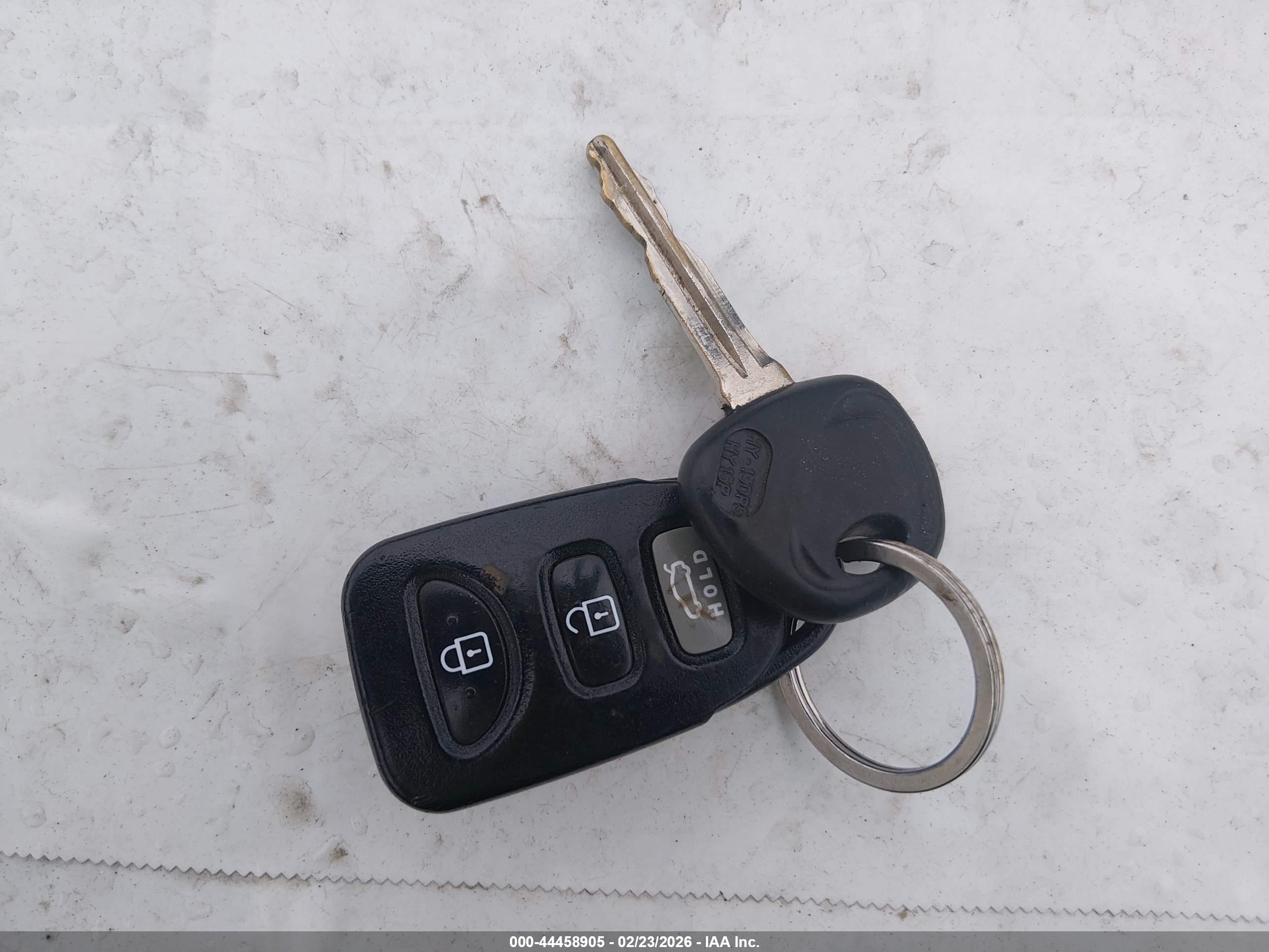 HYUNDAI ELANTRA image 11
