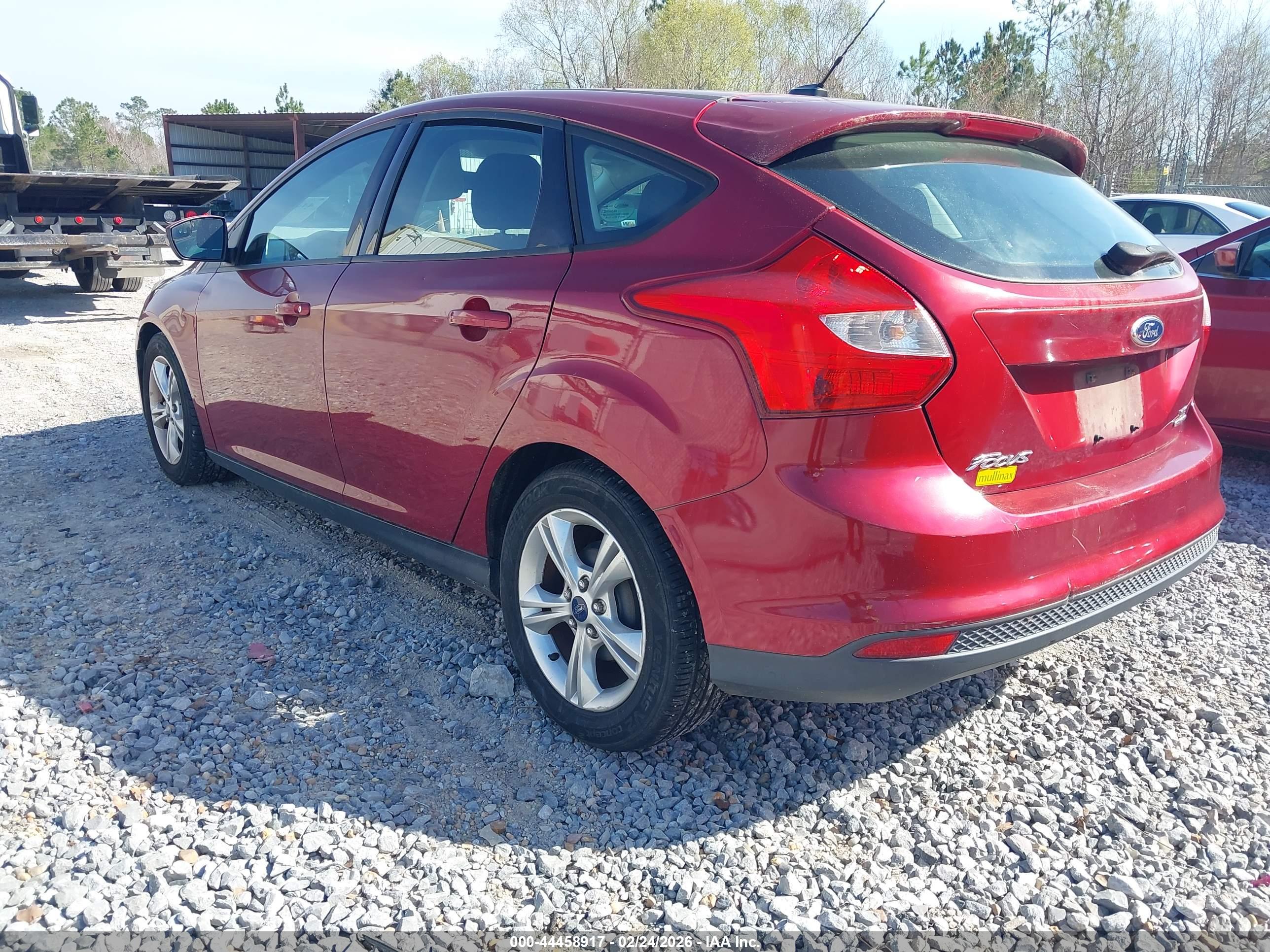 FORD FOCUS image 3