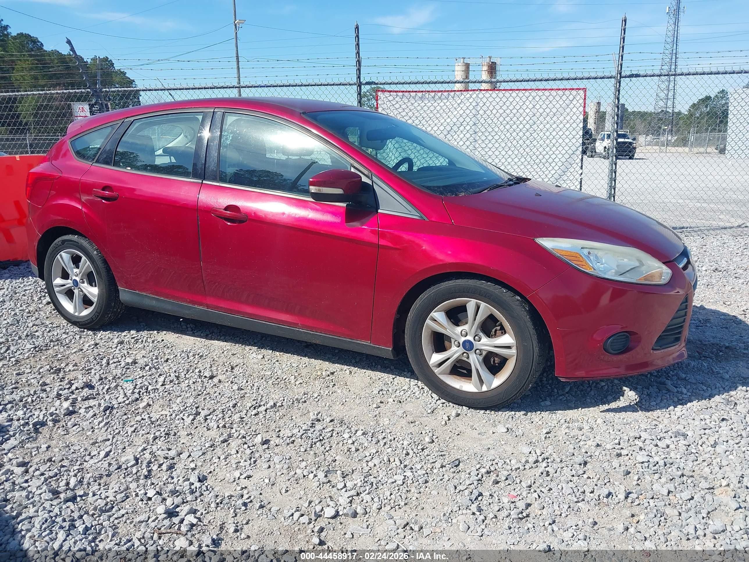 FORD FOCUS image 6