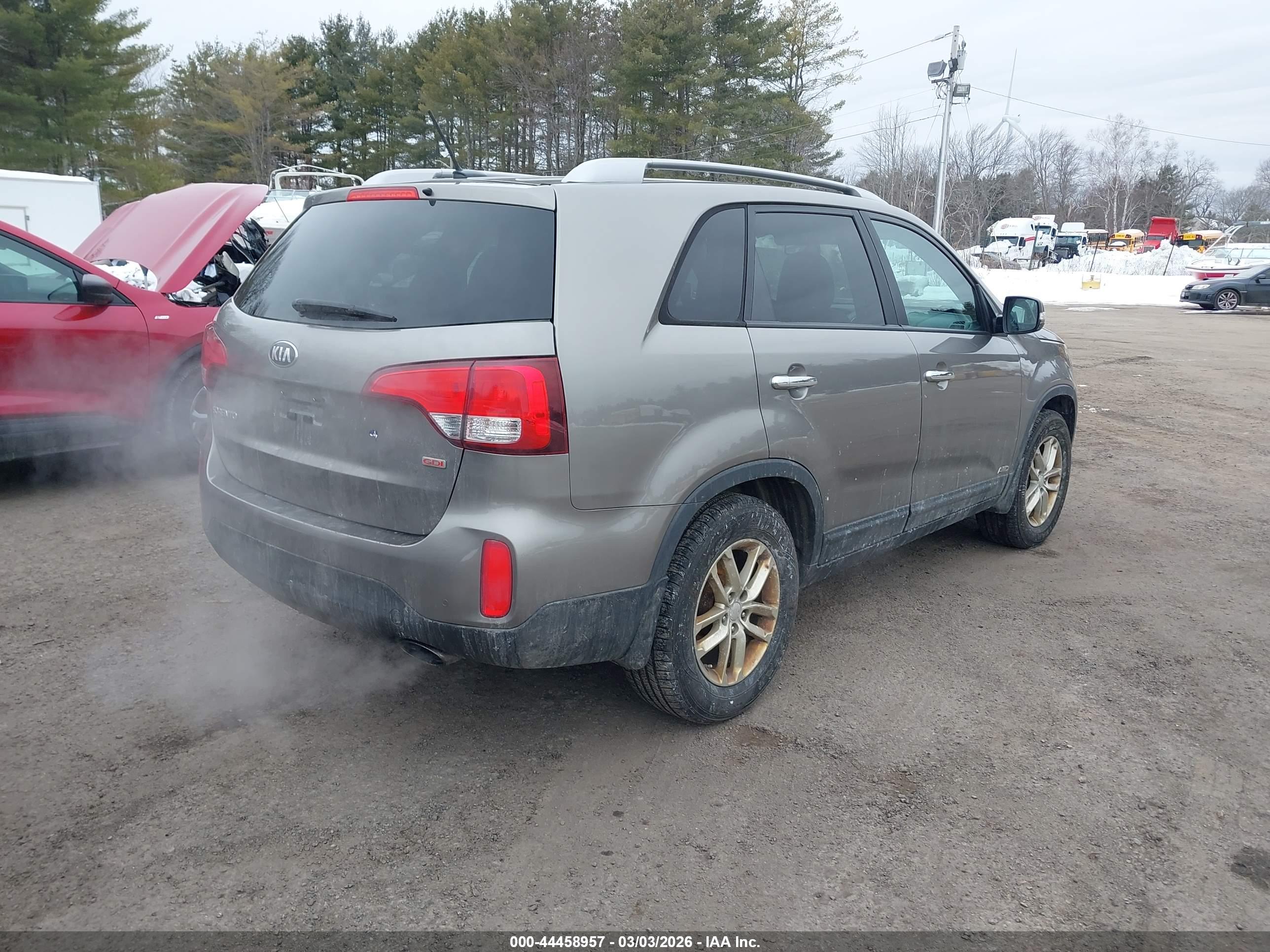 KIA SORENTO image 4