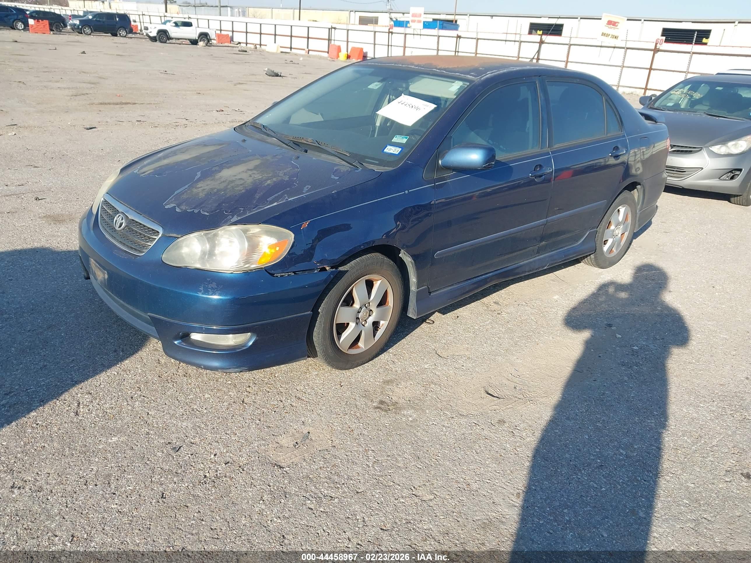 TOYOTA COROLLA image 2
