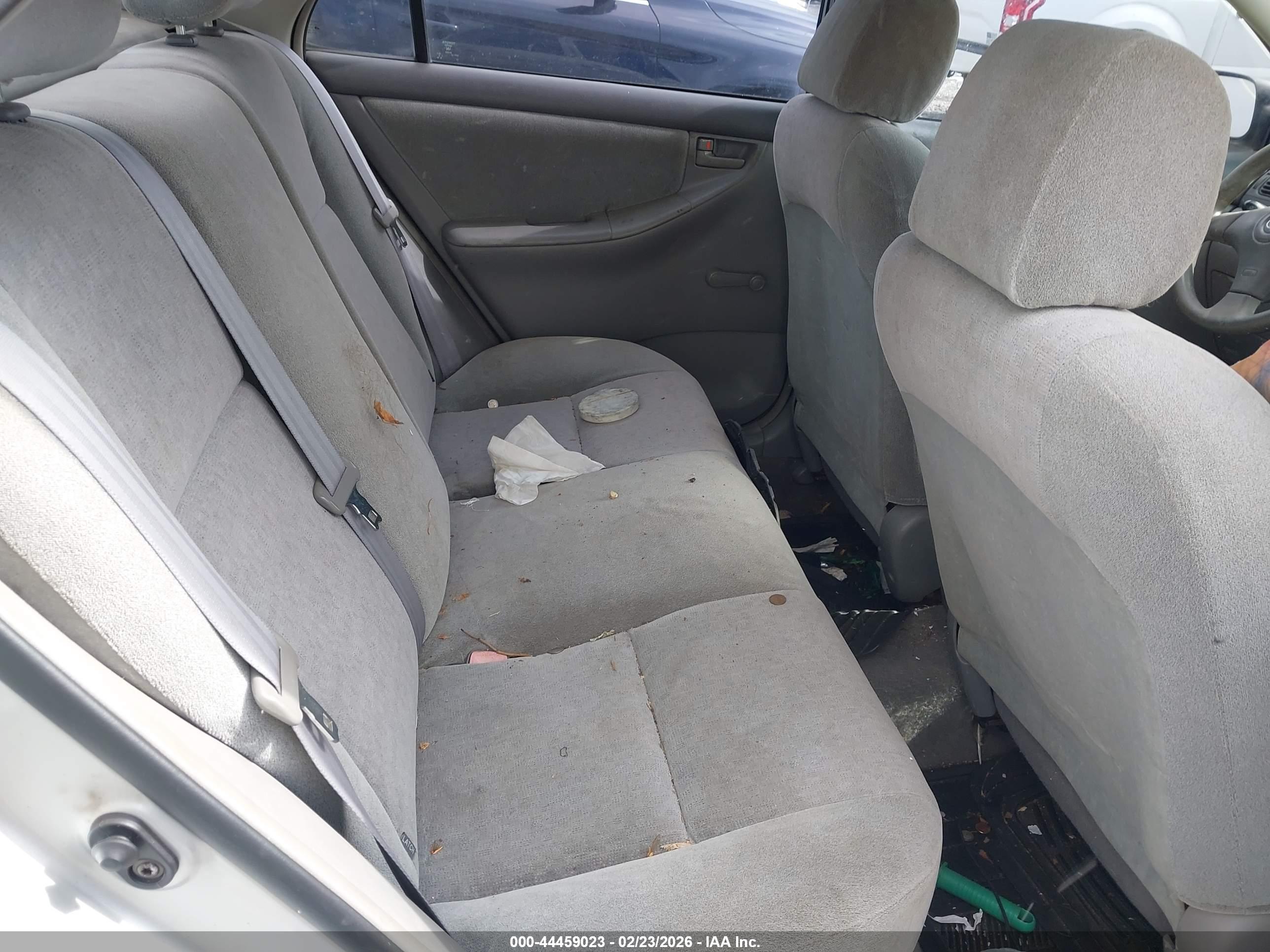 TOYOTA COROLLA image 8