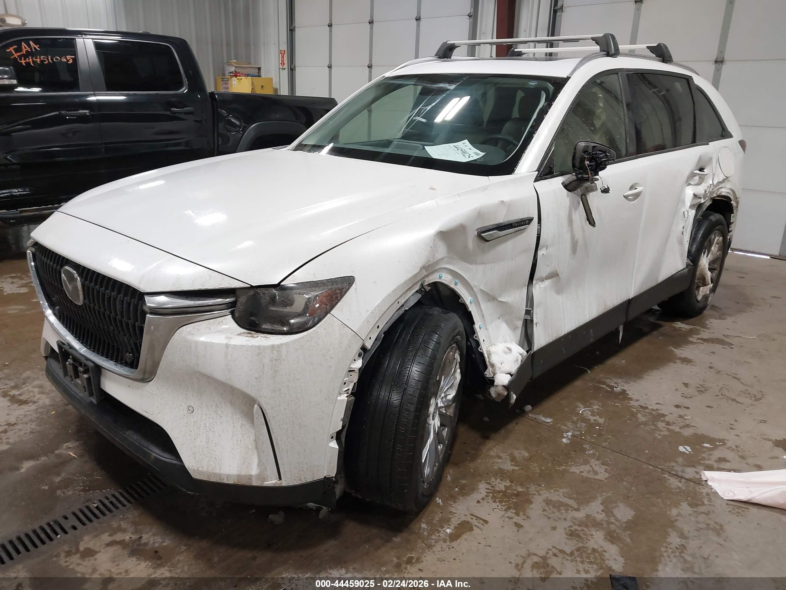 MAZDA CX-90 image 2