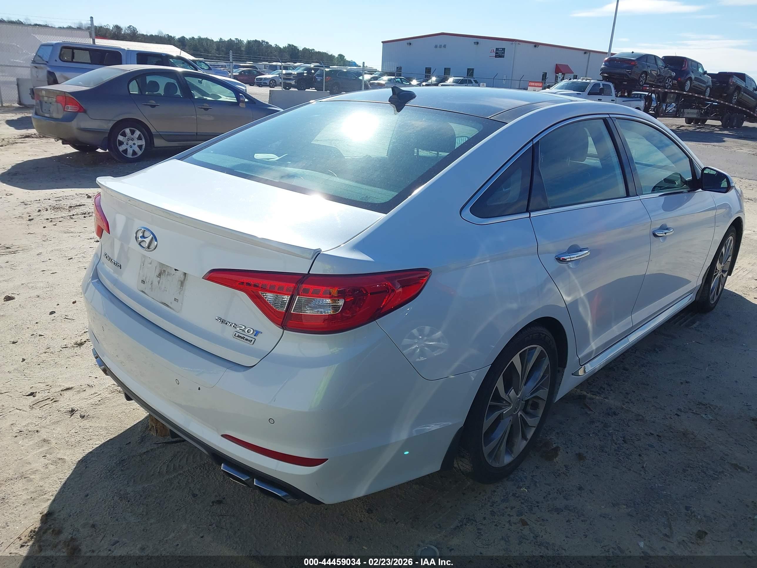 HYUNDAI SONATA image 4