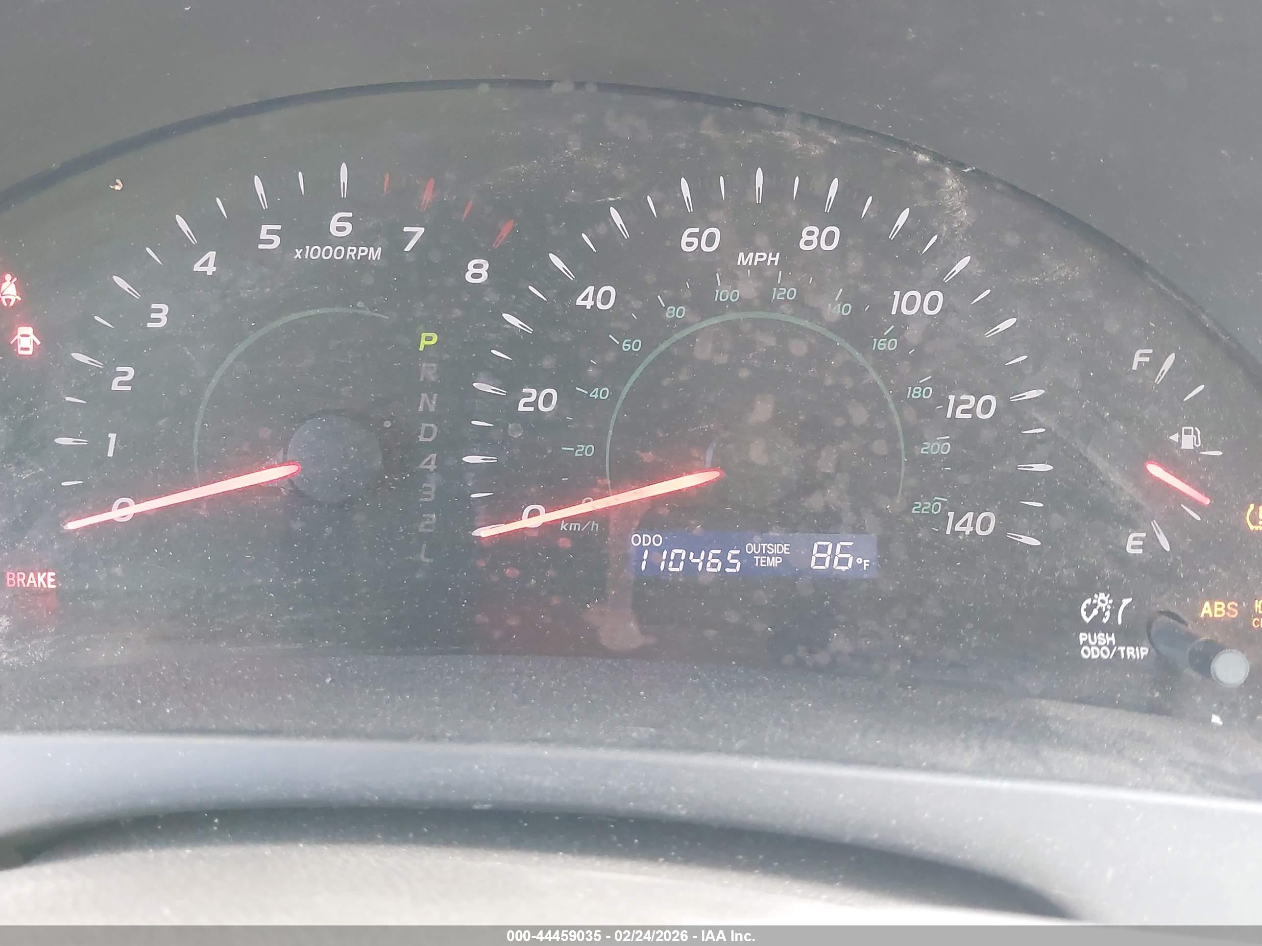 TOYOTA CAMRY image 7
