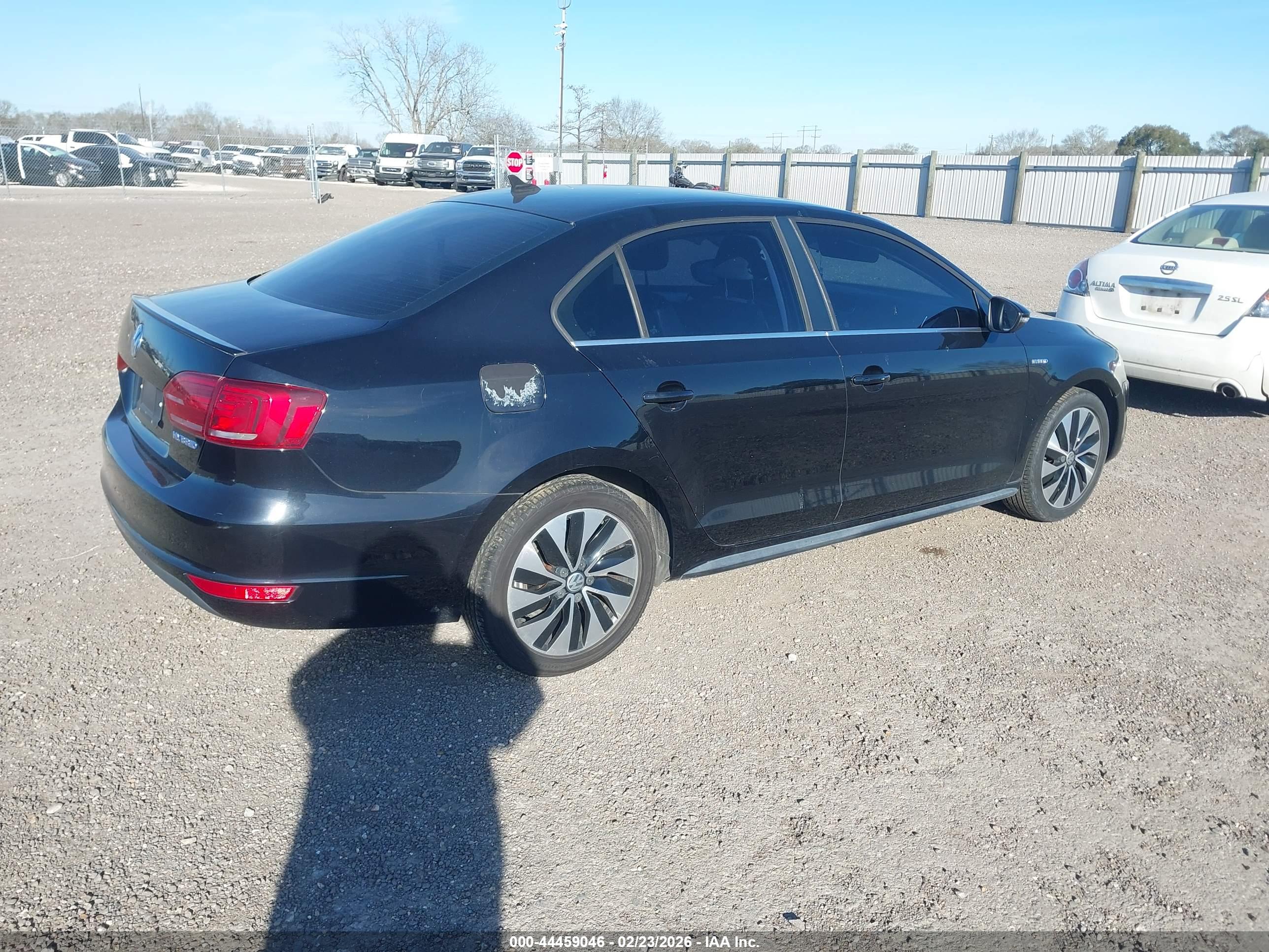 VOLKSWAGEN JETTA image 4