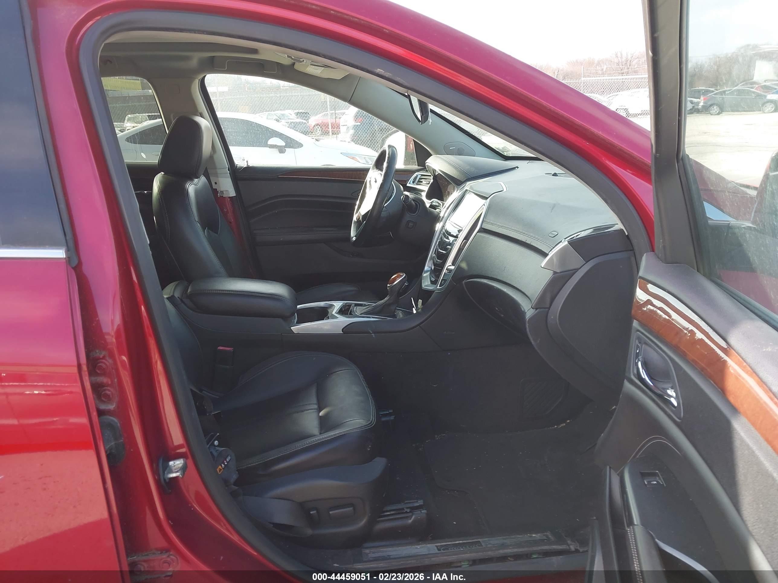 CADILLAC SRX image 5