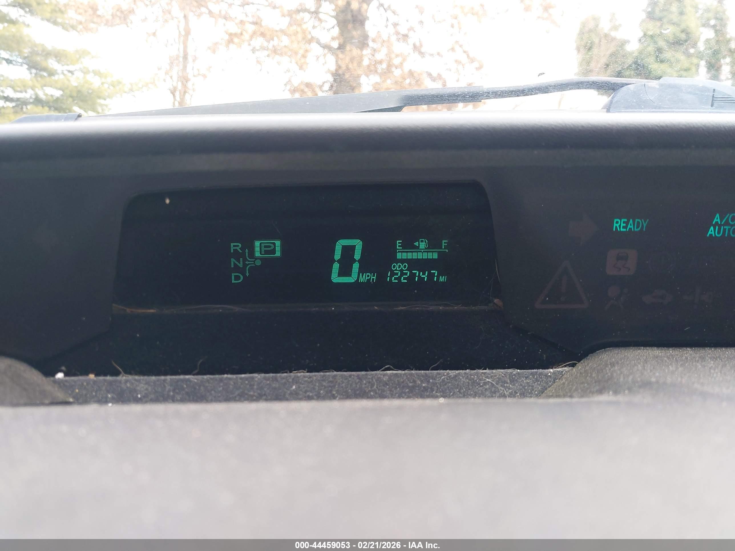 TOYOTA PRIUS image 7