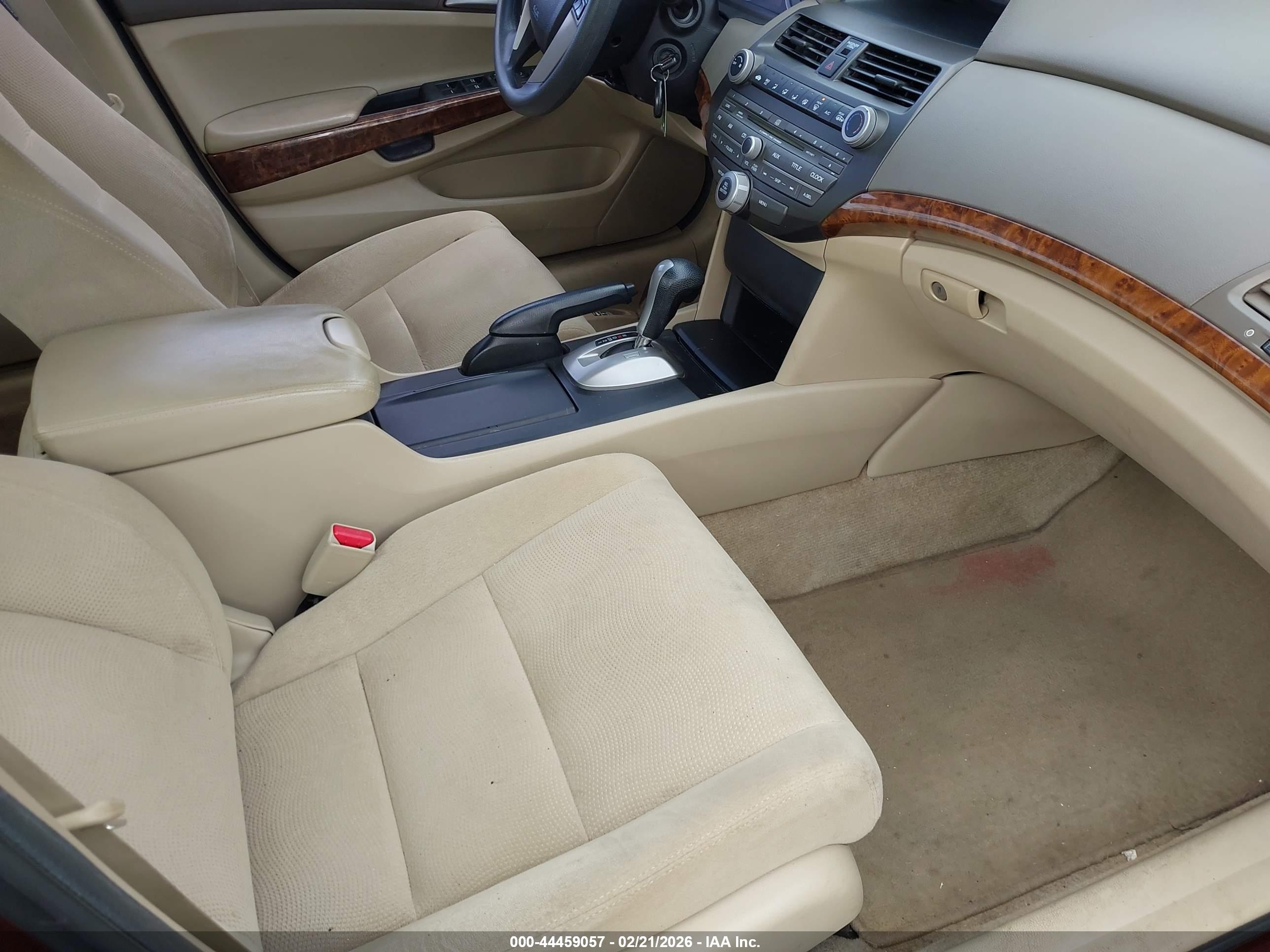 HONDA ACCORD image 5