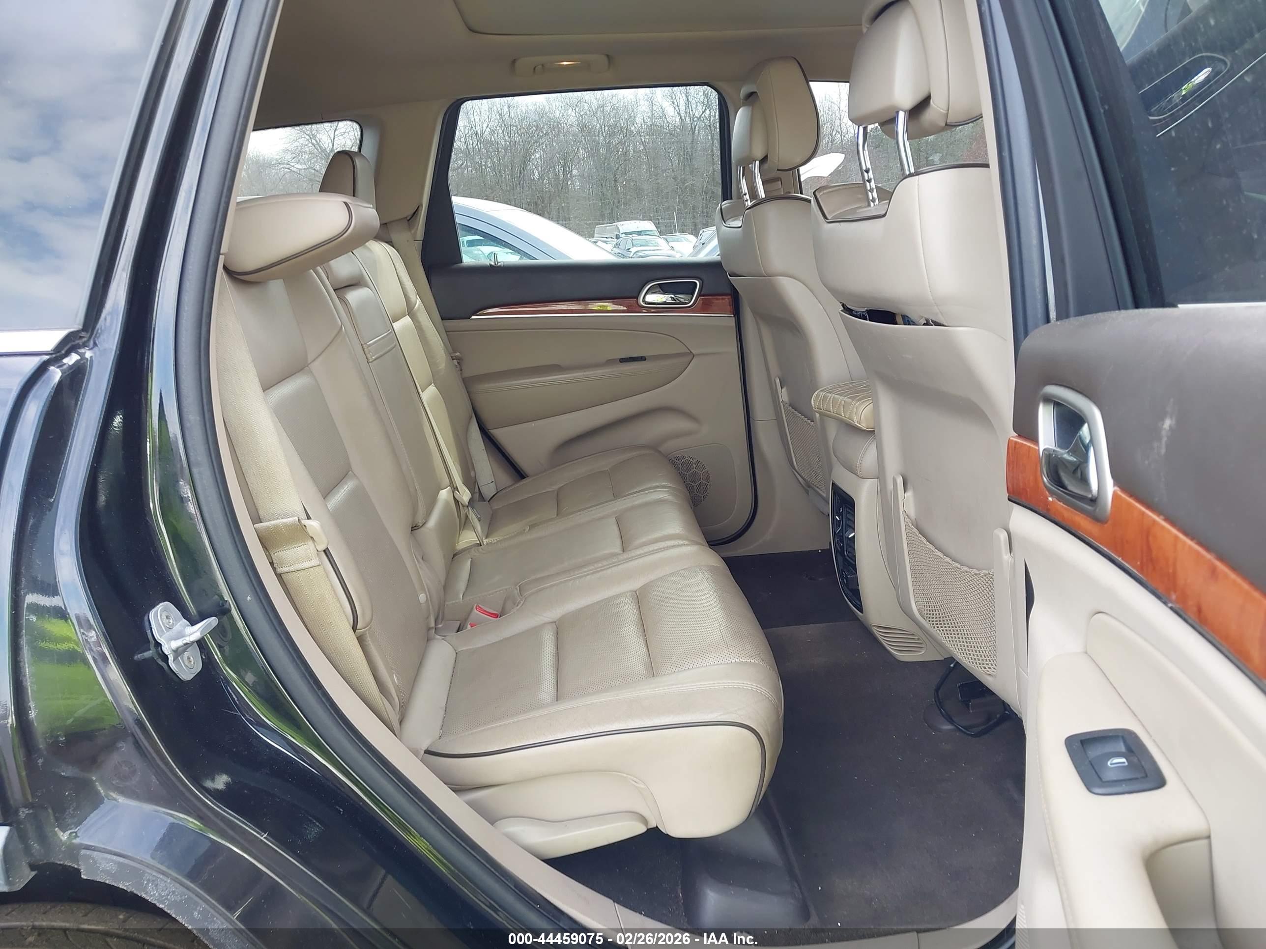 JEEP GRAND image 8