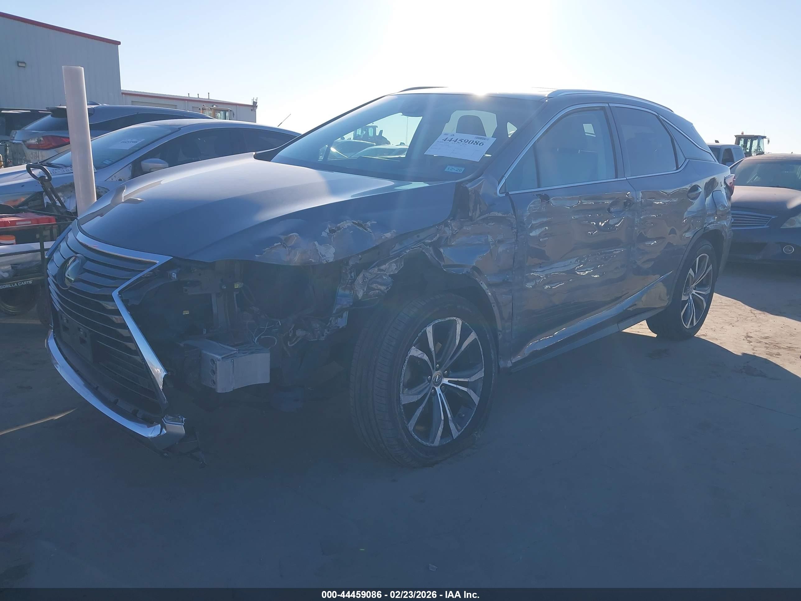 LEXUS RX image 2