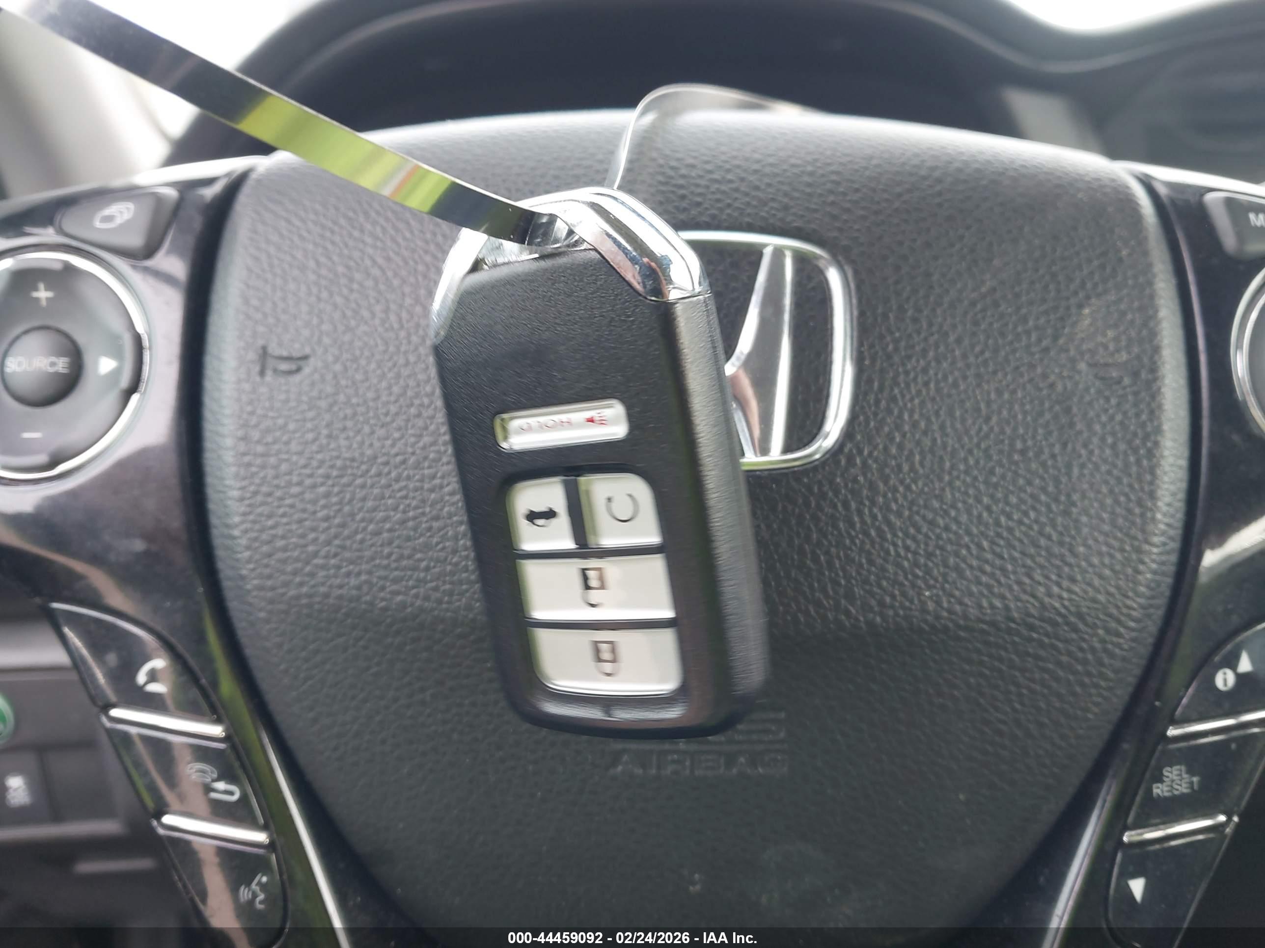 HONDA ACCORD image 11