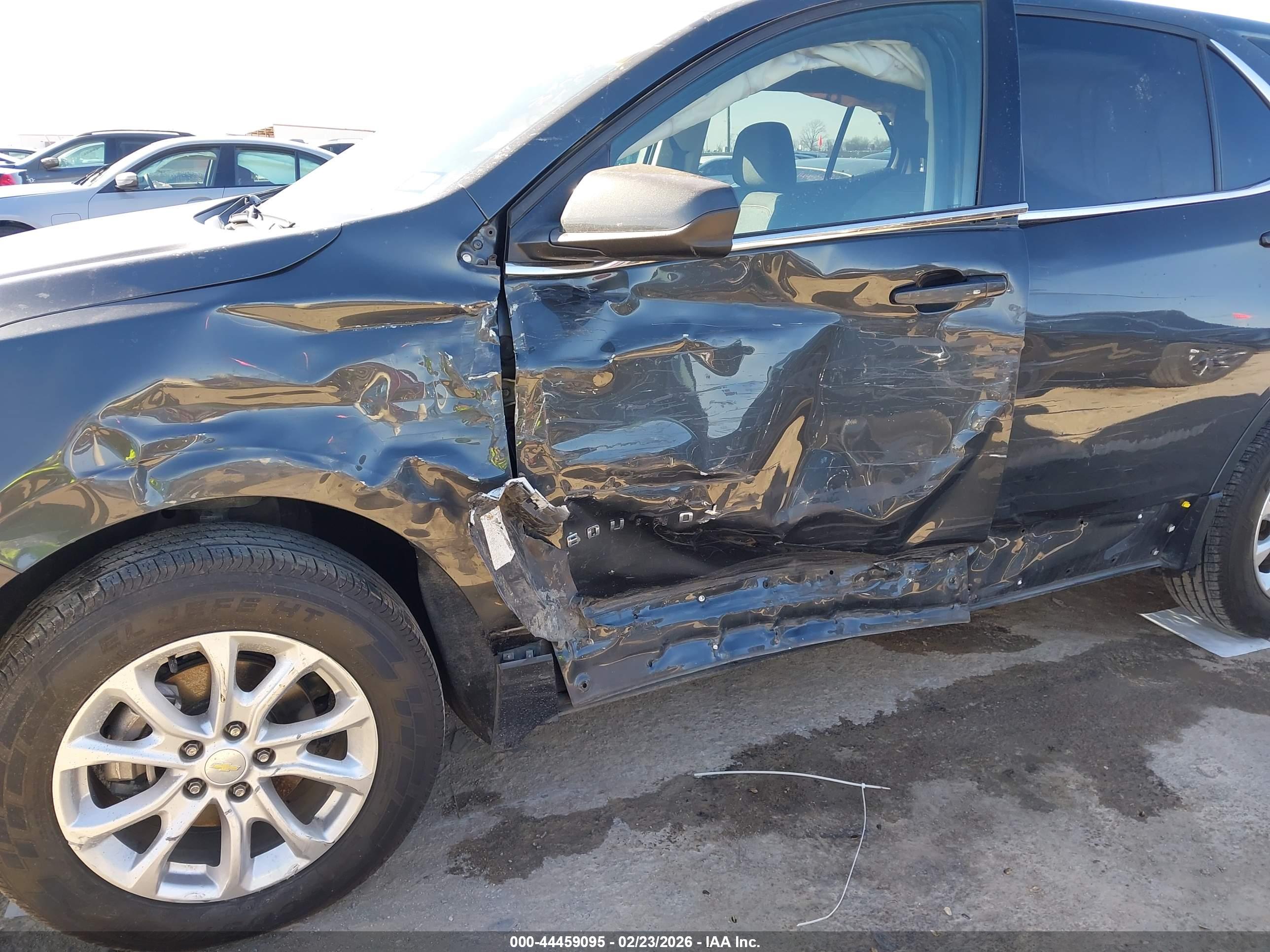 CHEVROLET EQUINOX image 6