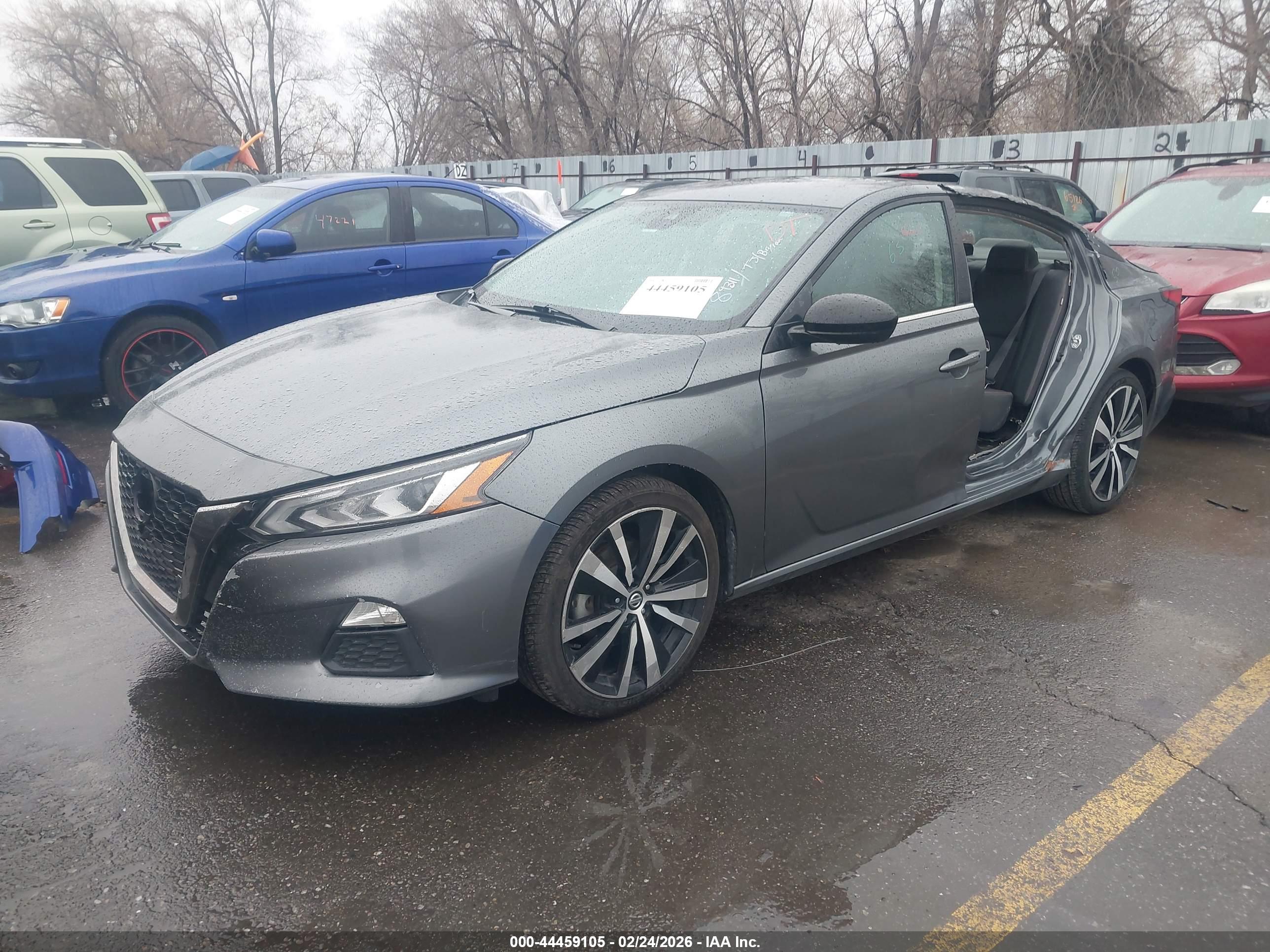 NISSAN ALTIMA image 2