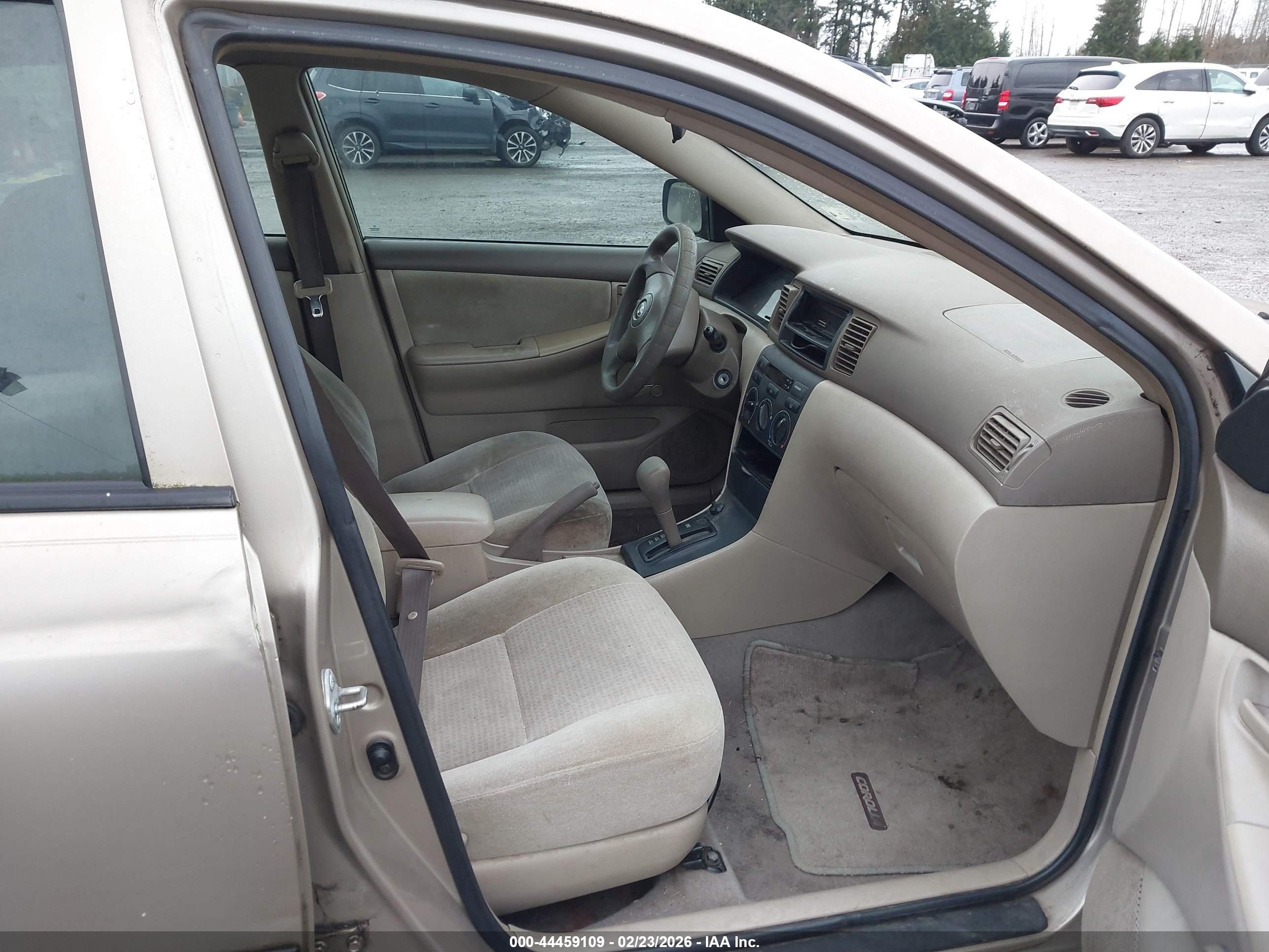 TOYOTA COROLLA image 5