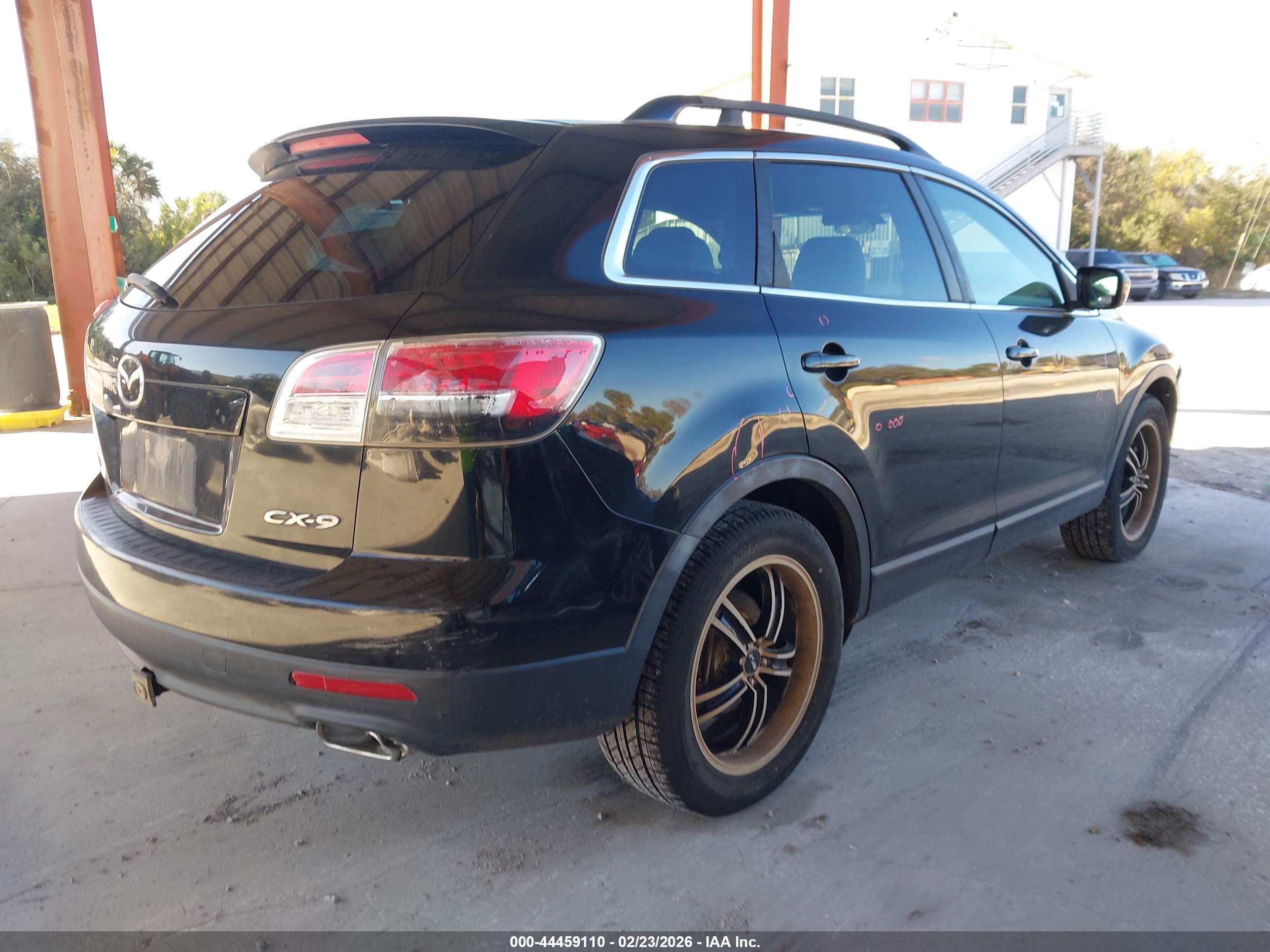 MAZDA CX-9 image 4