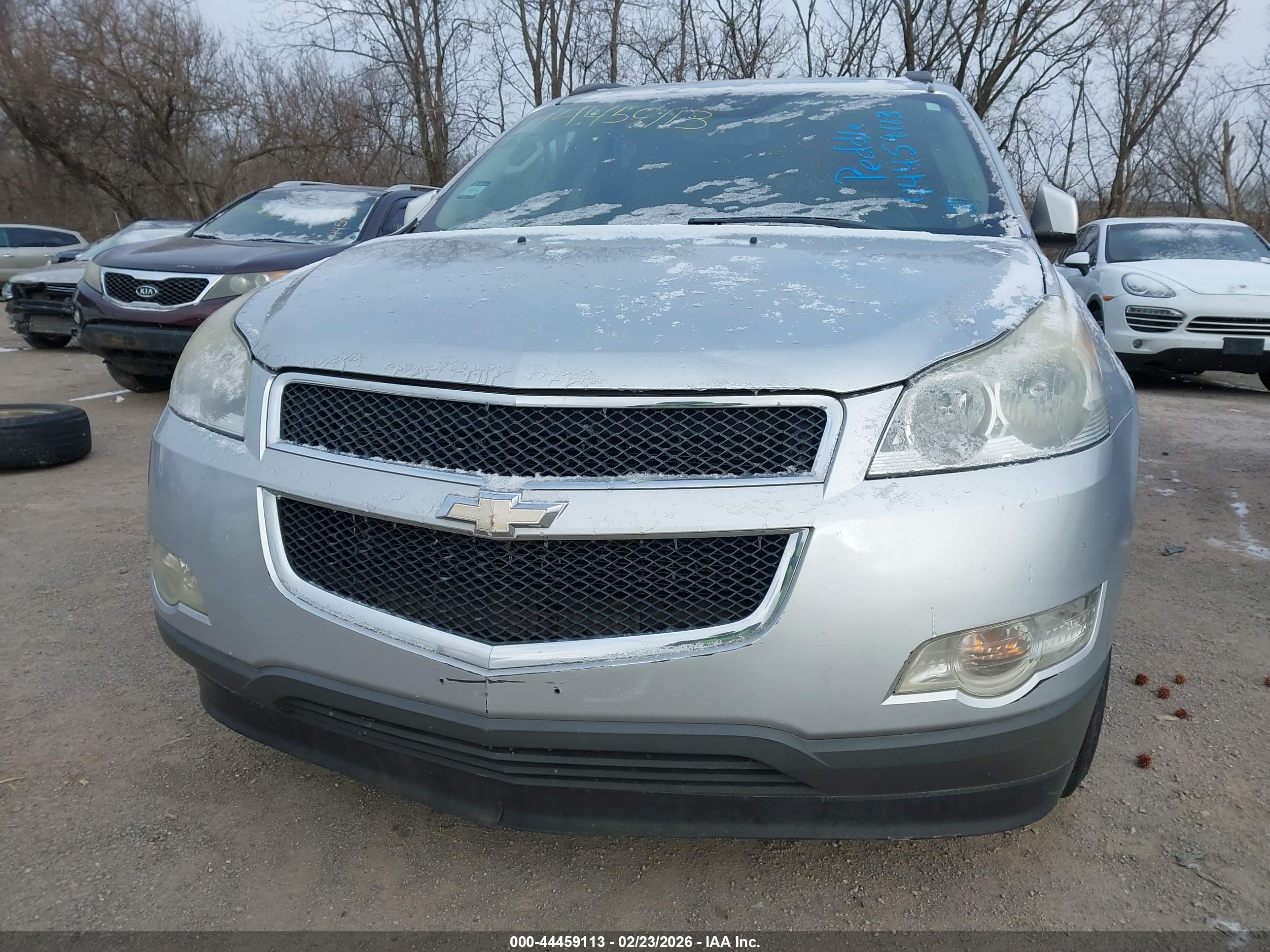CHEVROLET TRAVERSE image 6