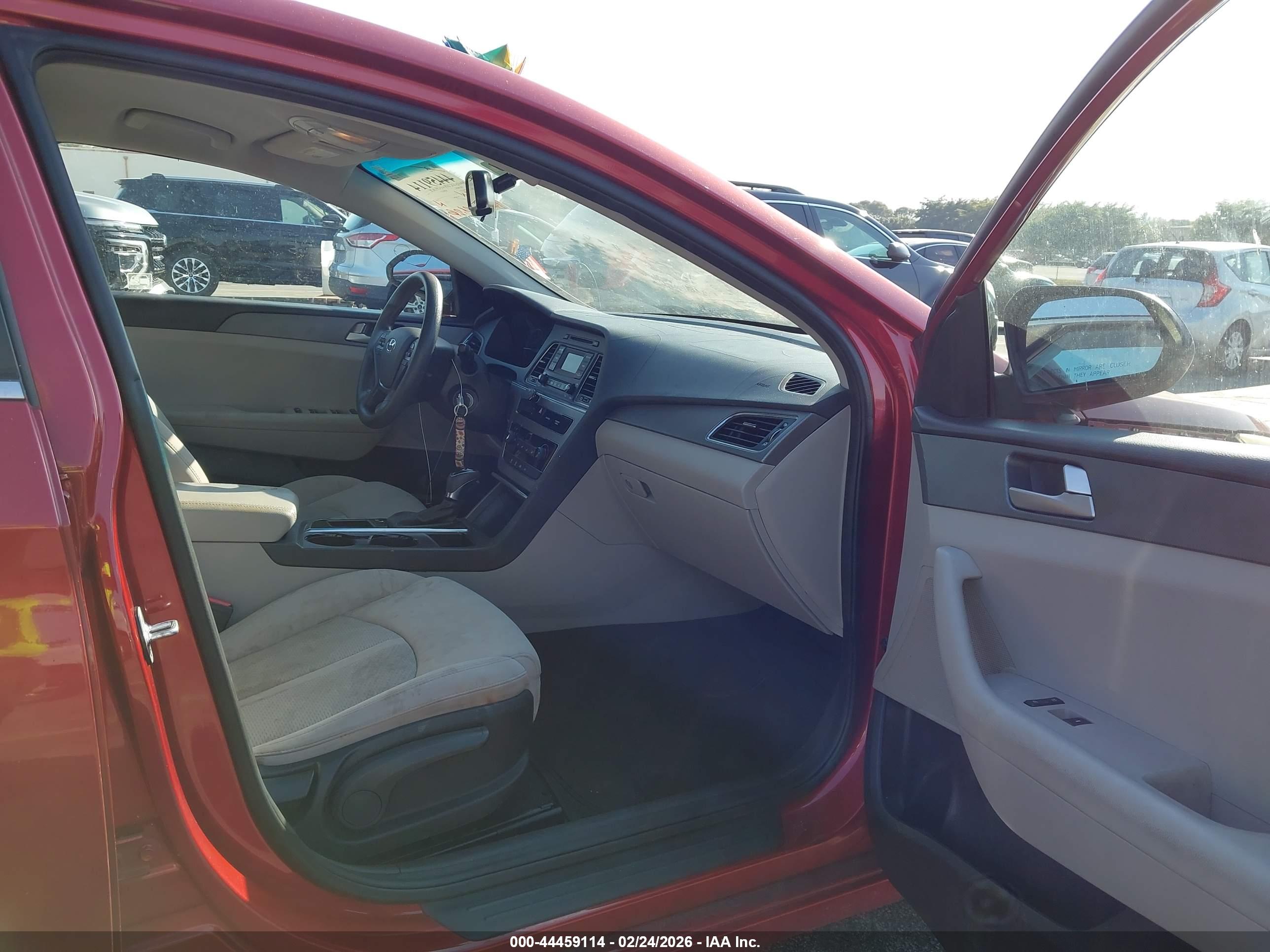 HYUNDAI SONATA image 5