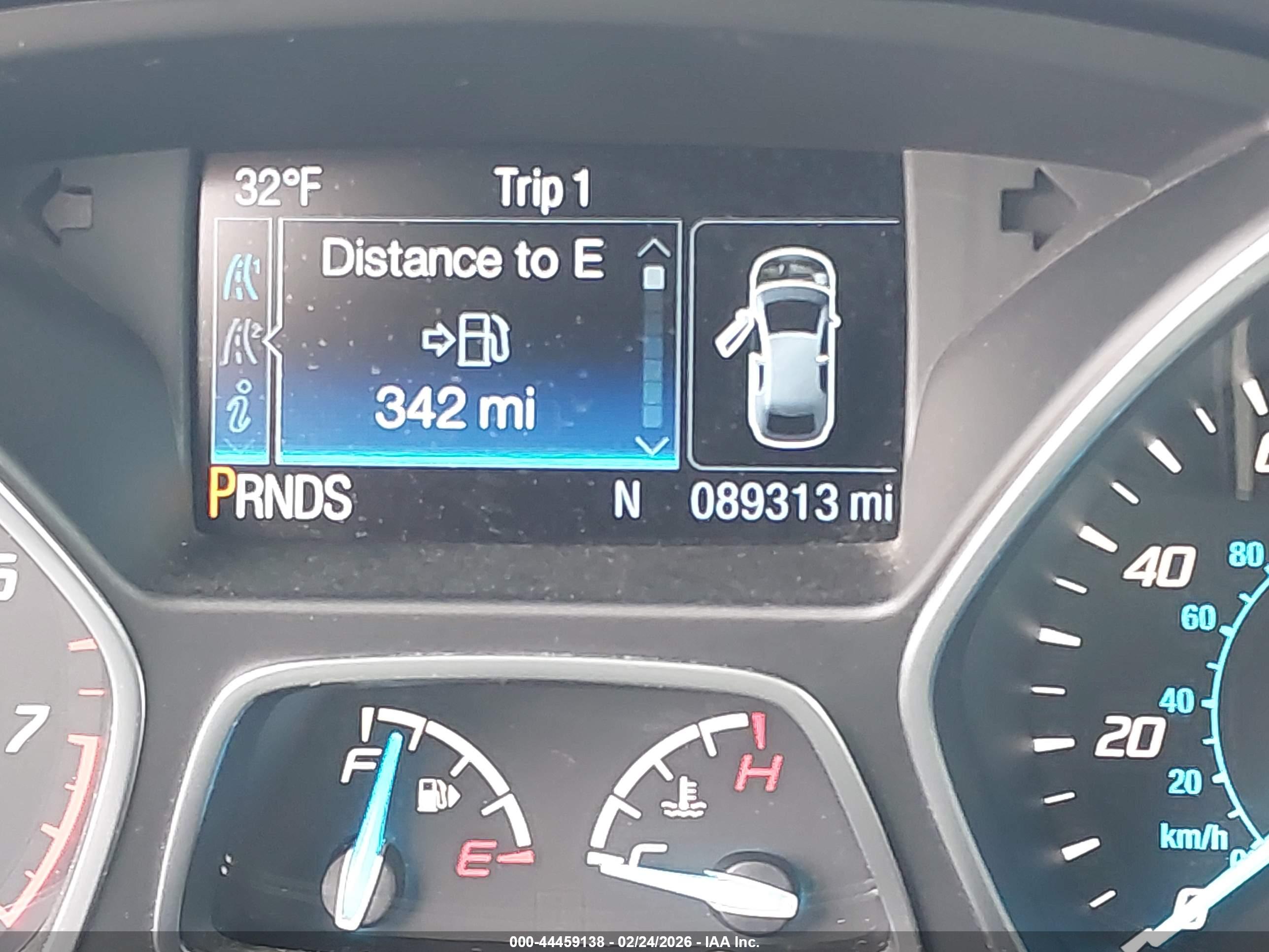 FORD ESCAPE image 7