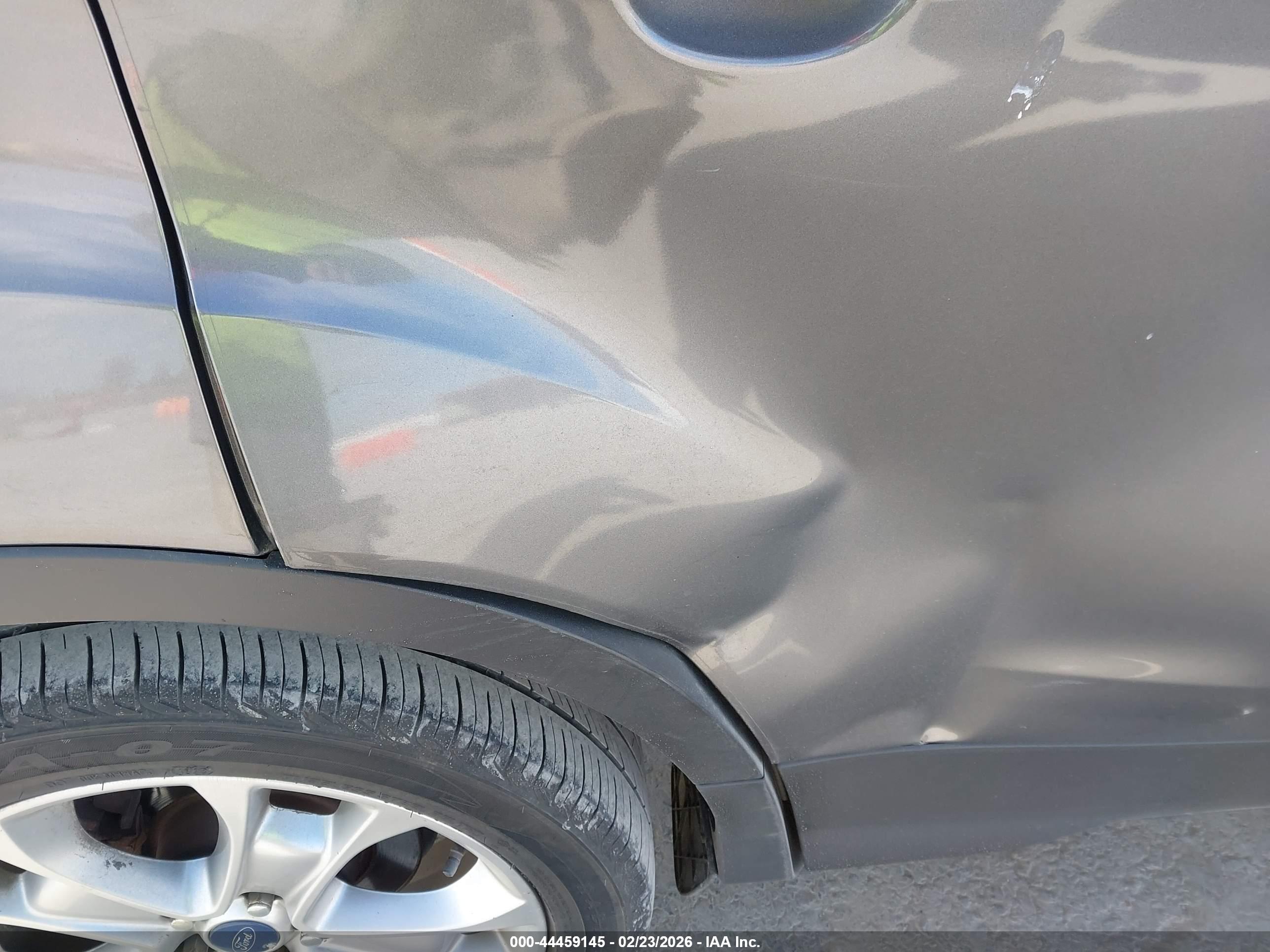 FORD ESCAPE image 6