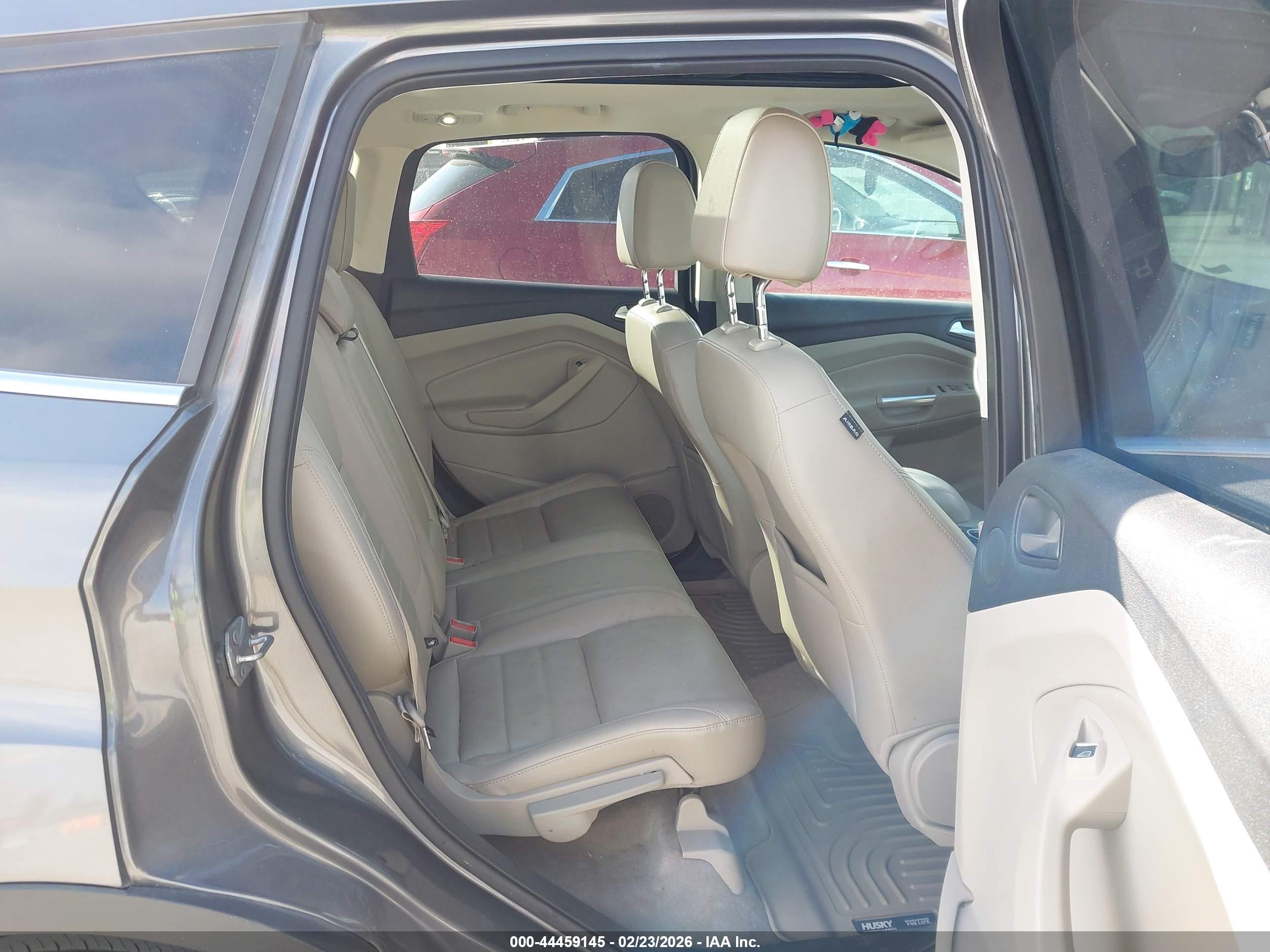 FORD ESCAPE image 8