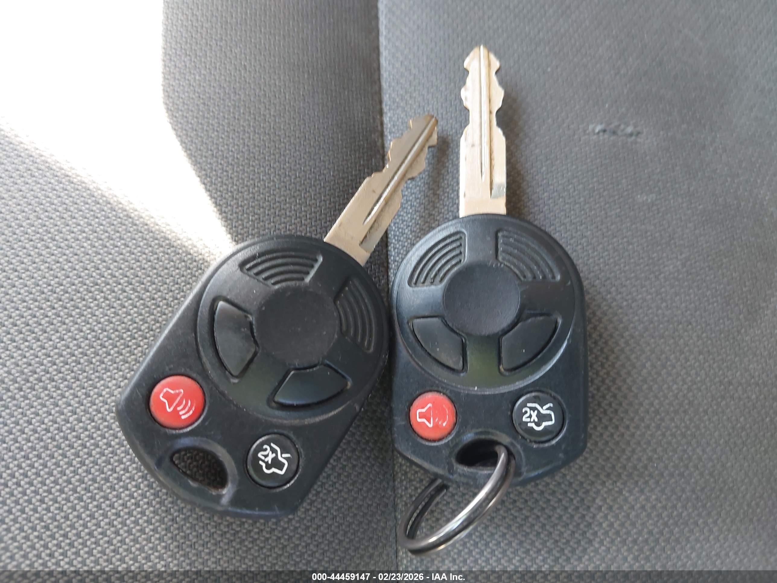 FORD ESCAPE image 11