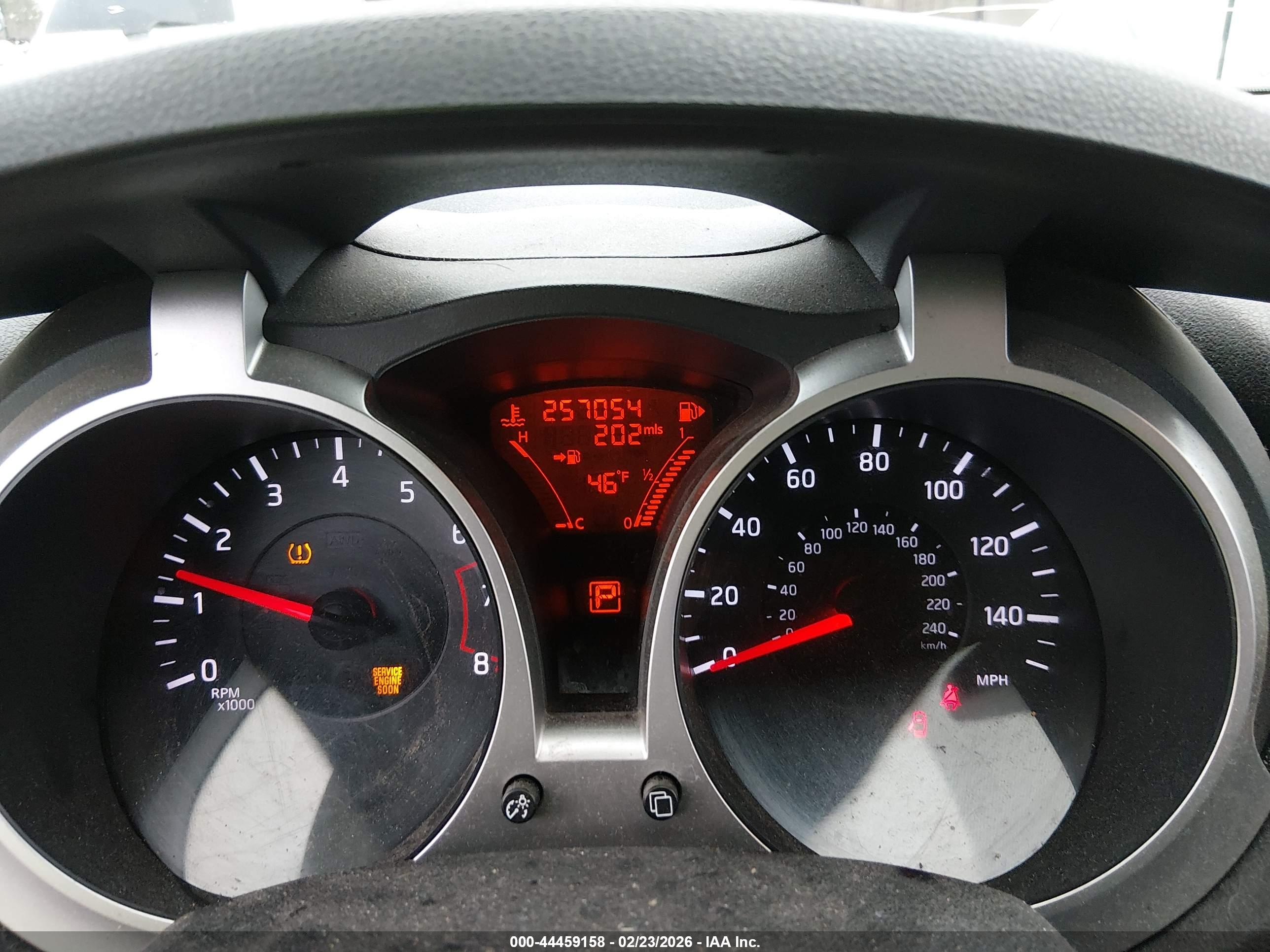 NISSAN JUKE image 7