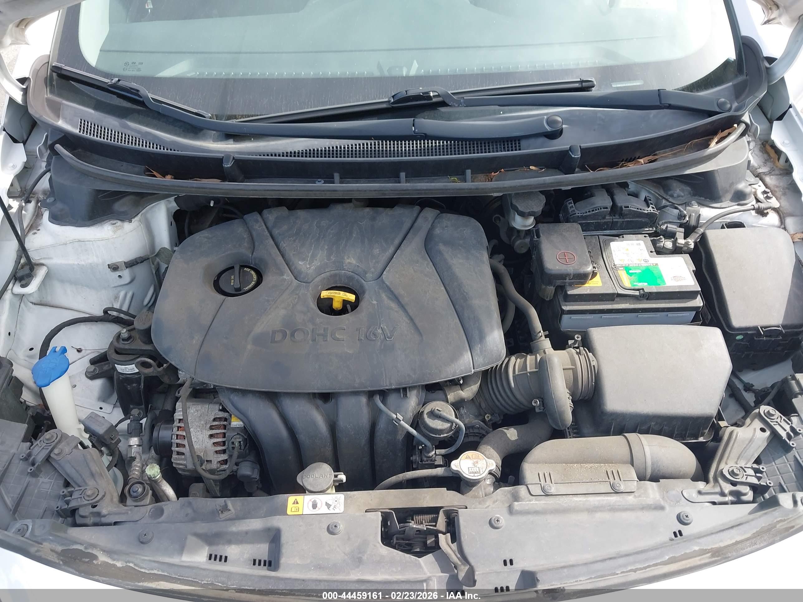 HYUNDAI ELANTRA image 10