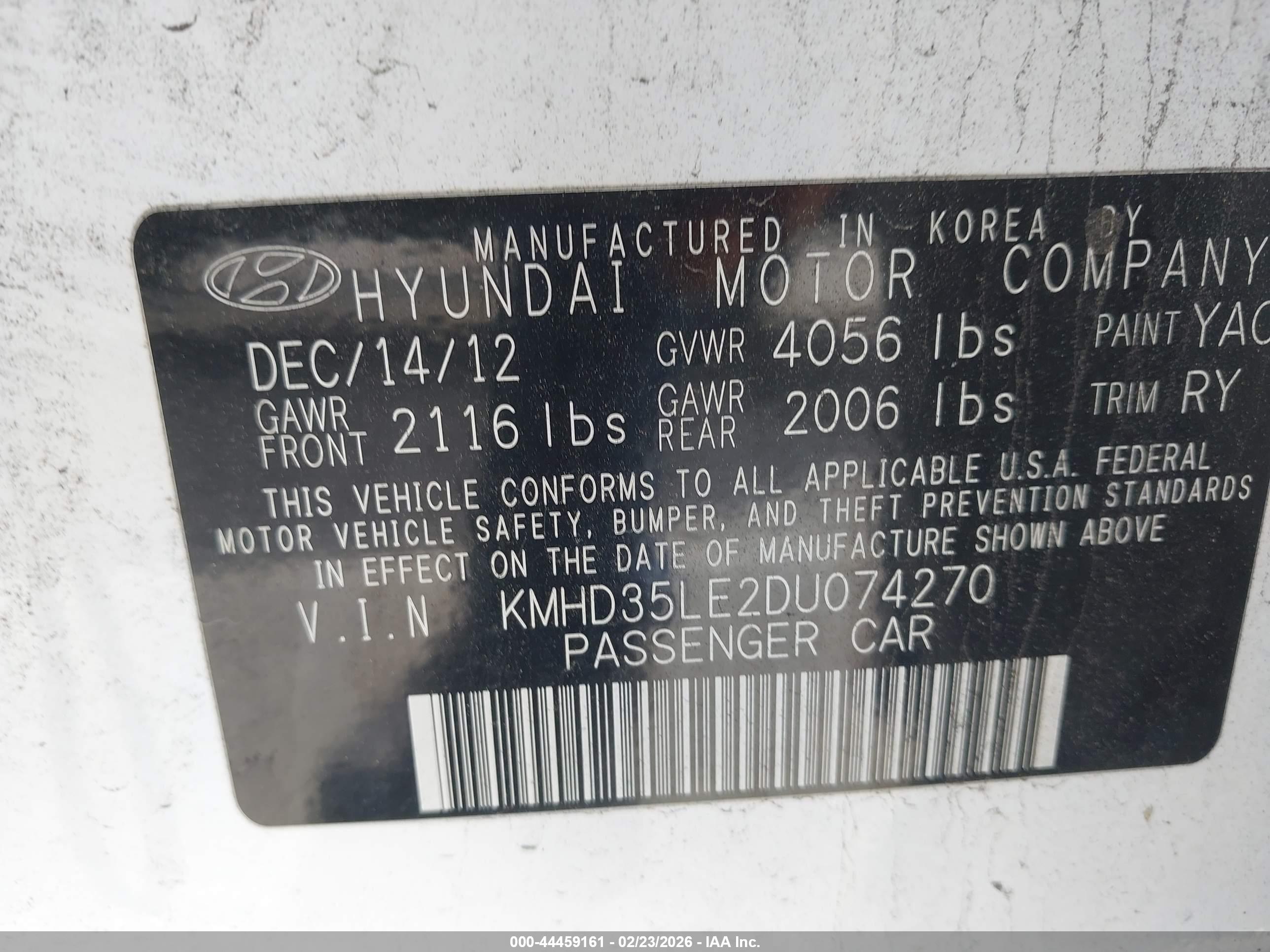 HYUNDAI ELANTRA image 9