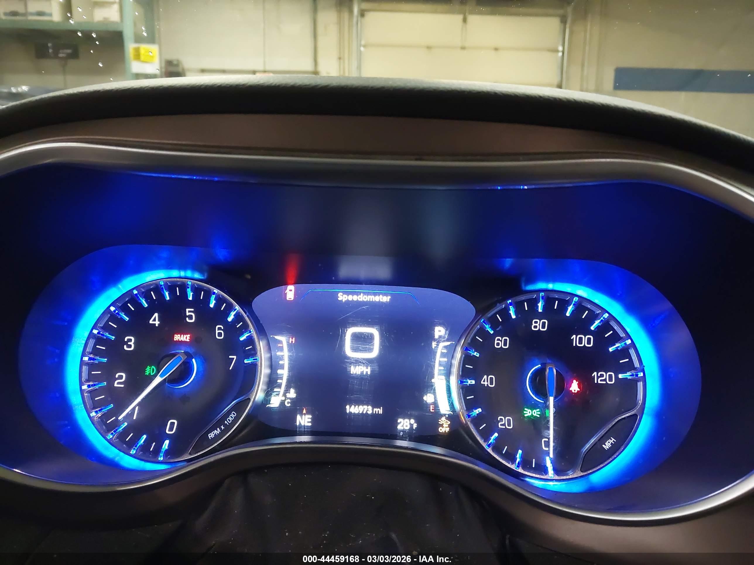 CHRYSLER PACIFICA image 7