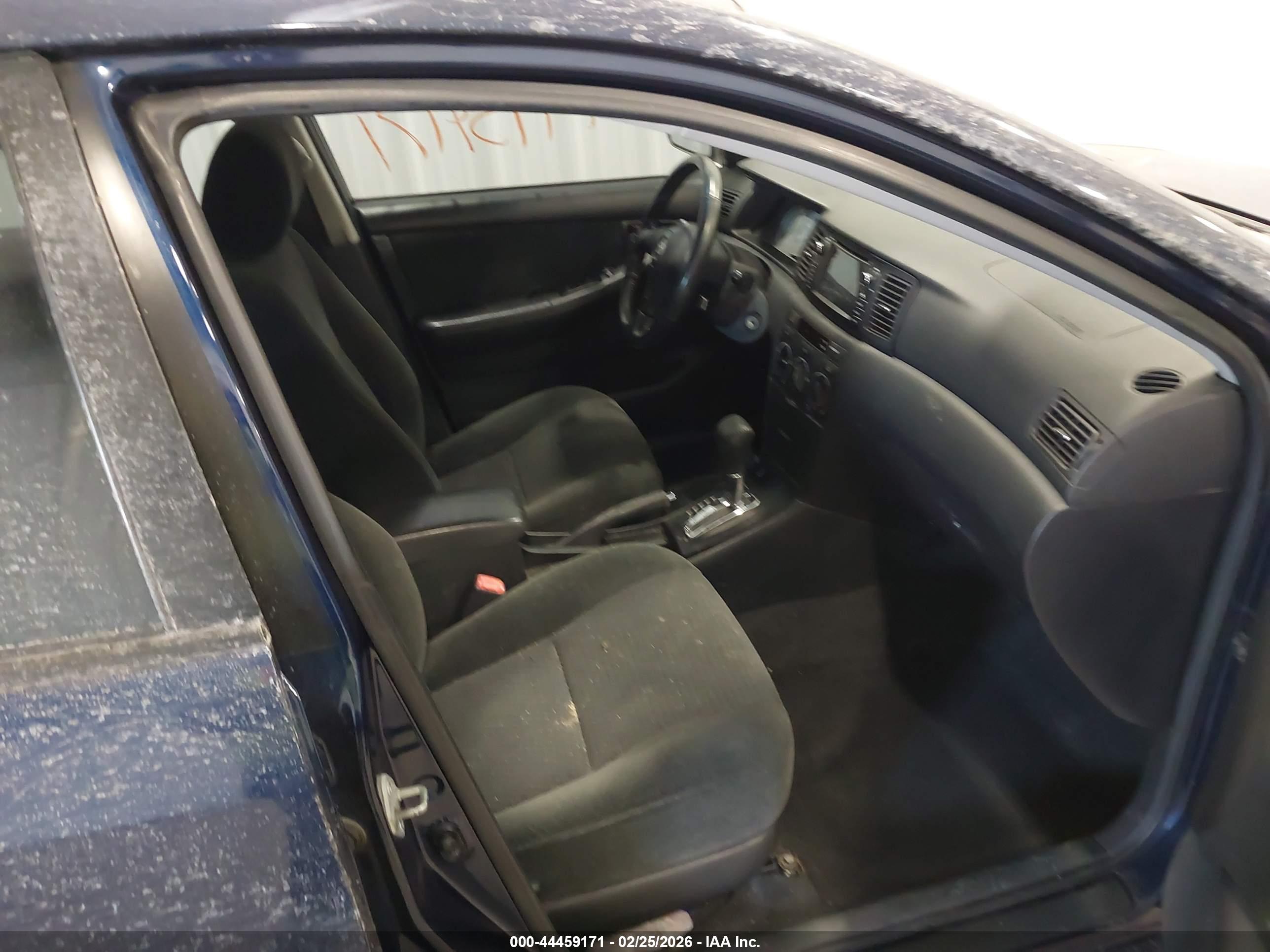 TOYOTA COROLLA image 5