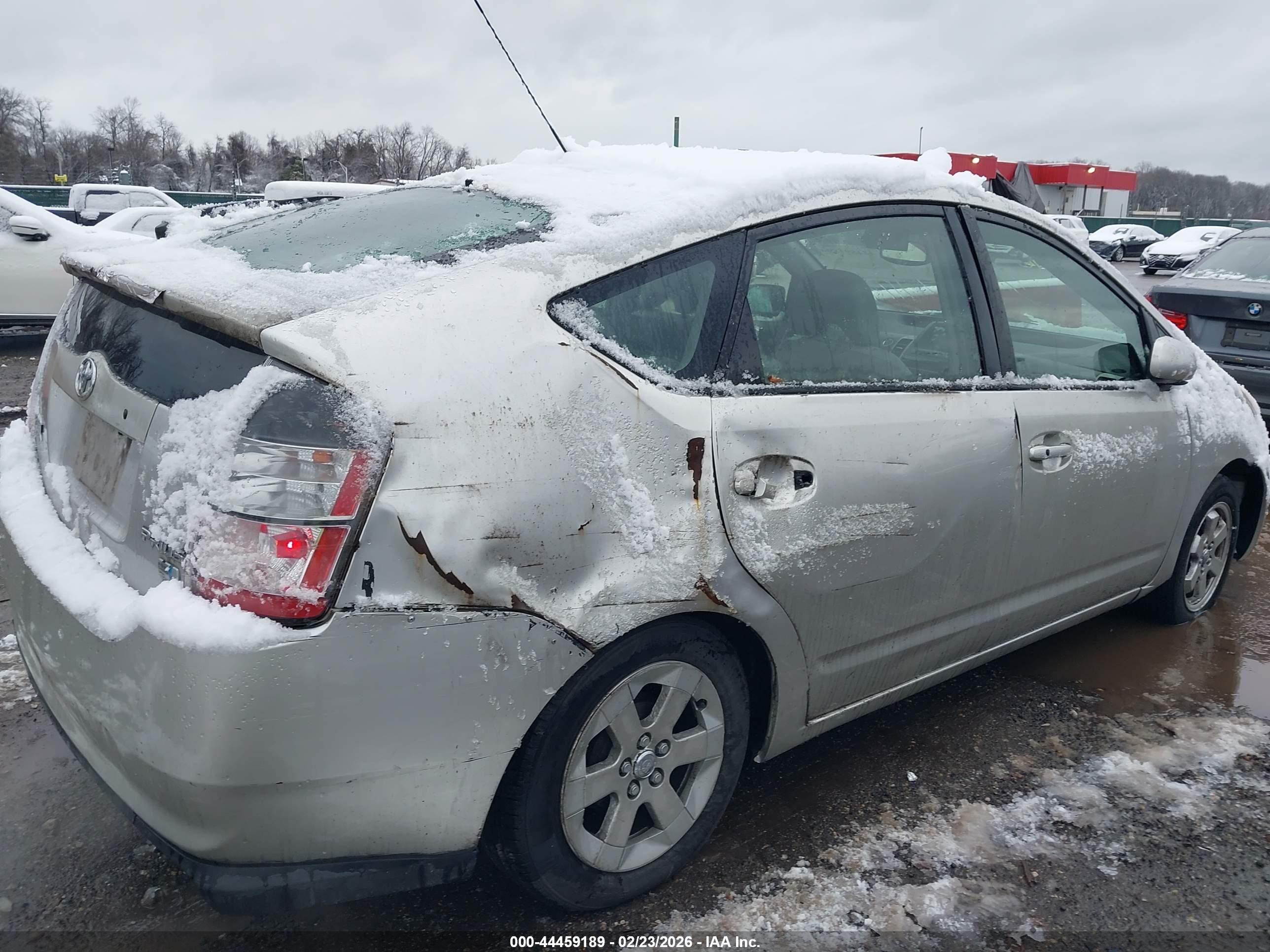 TOYOTA PRIUS image 6