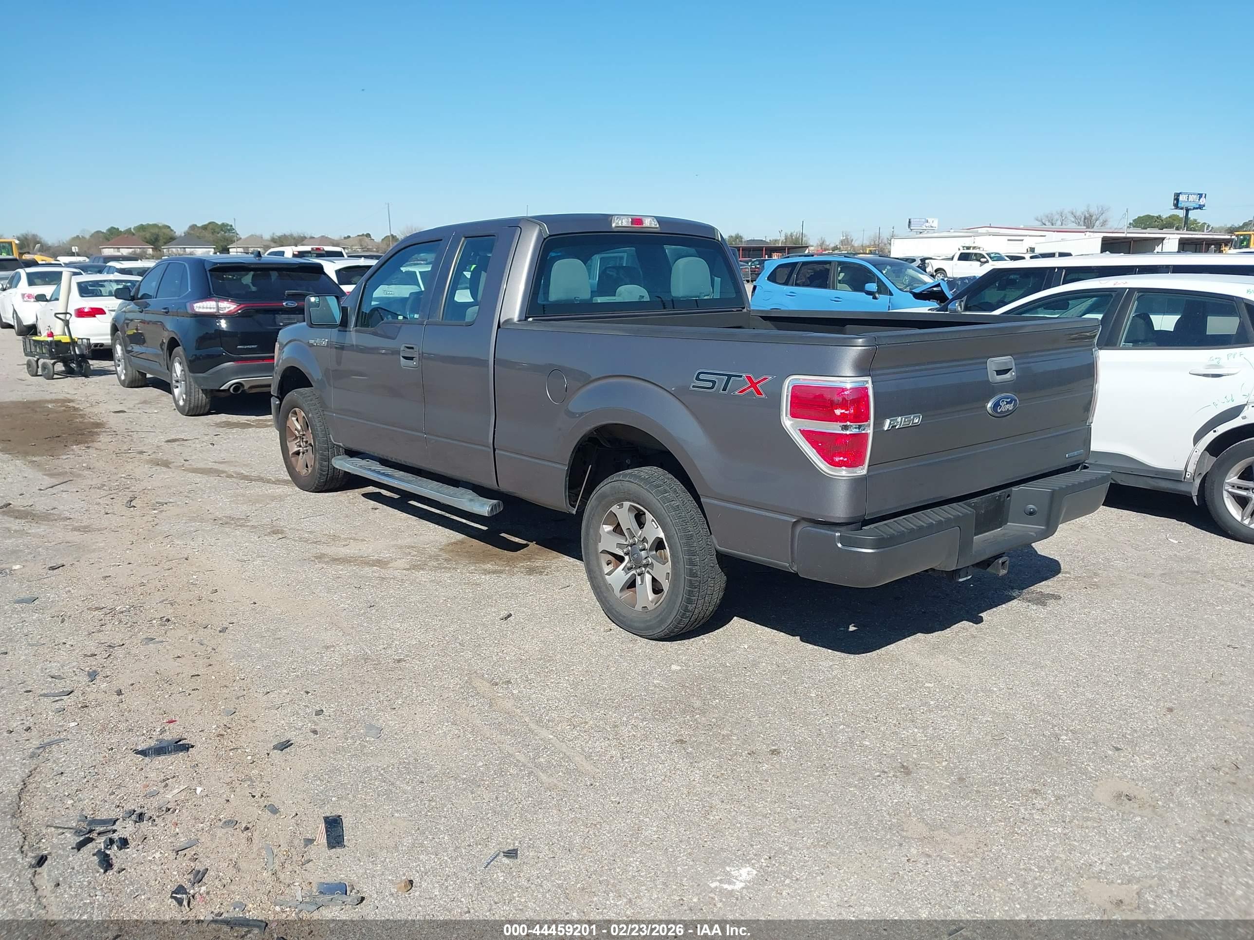 FORD F-150 image 3