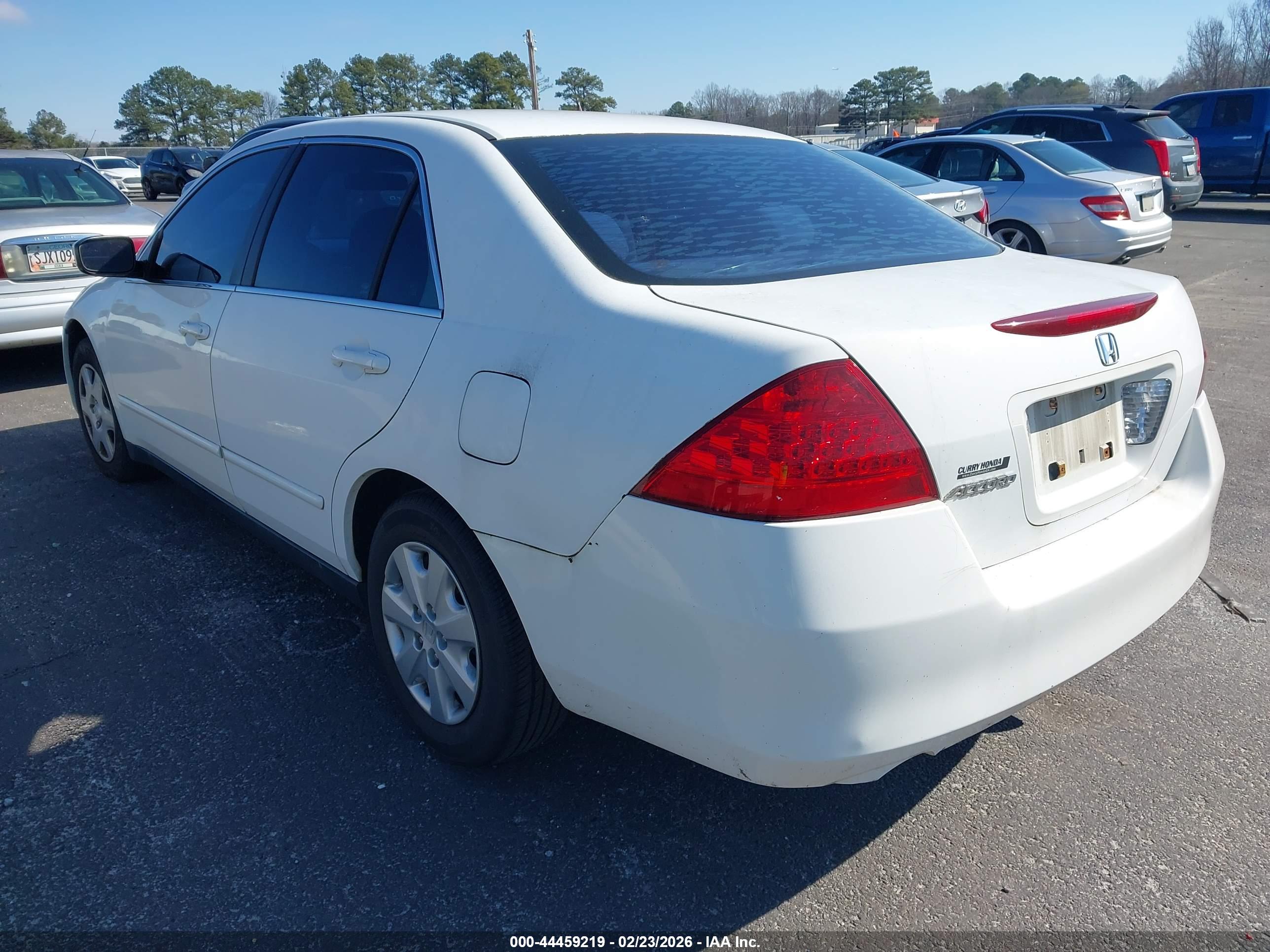 HONDA ACCORD image 3