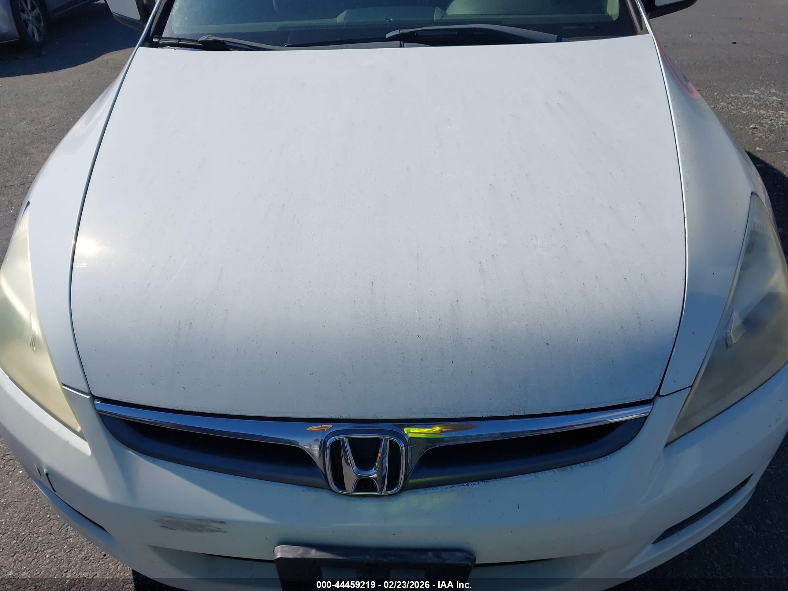 HONDA ACCORD image 6